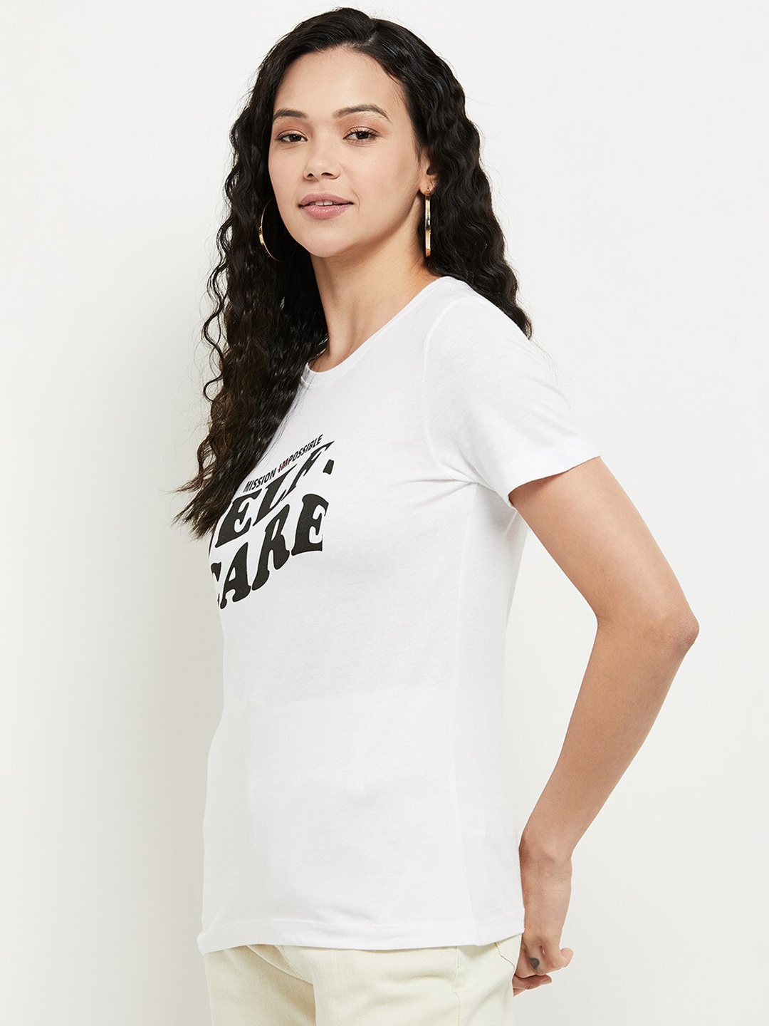 

max Women White Typography Printed Cotton T-shirt