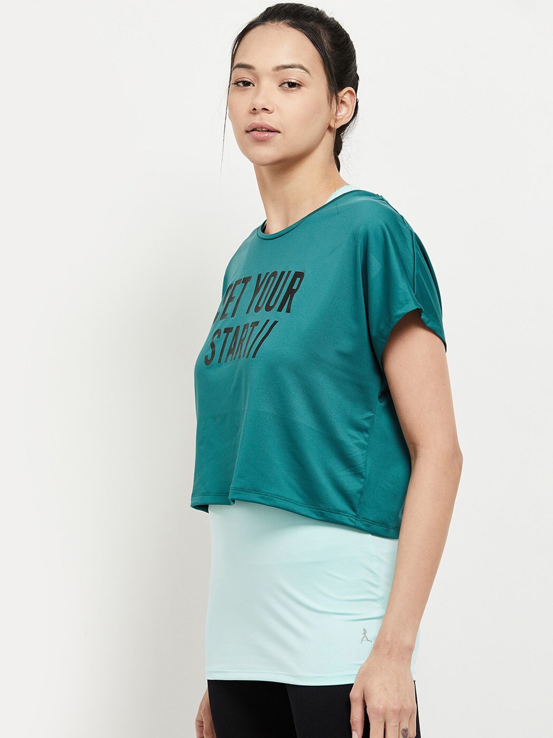 

max Women Green Typography Printed Extended Sleeves T-shirt