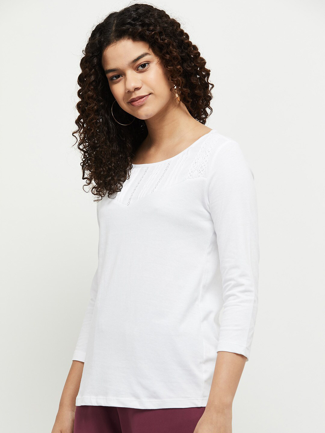 

max White Solid Pure Cotton Top