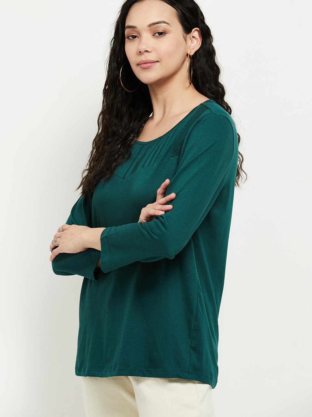 

max Women Green Solid Top
