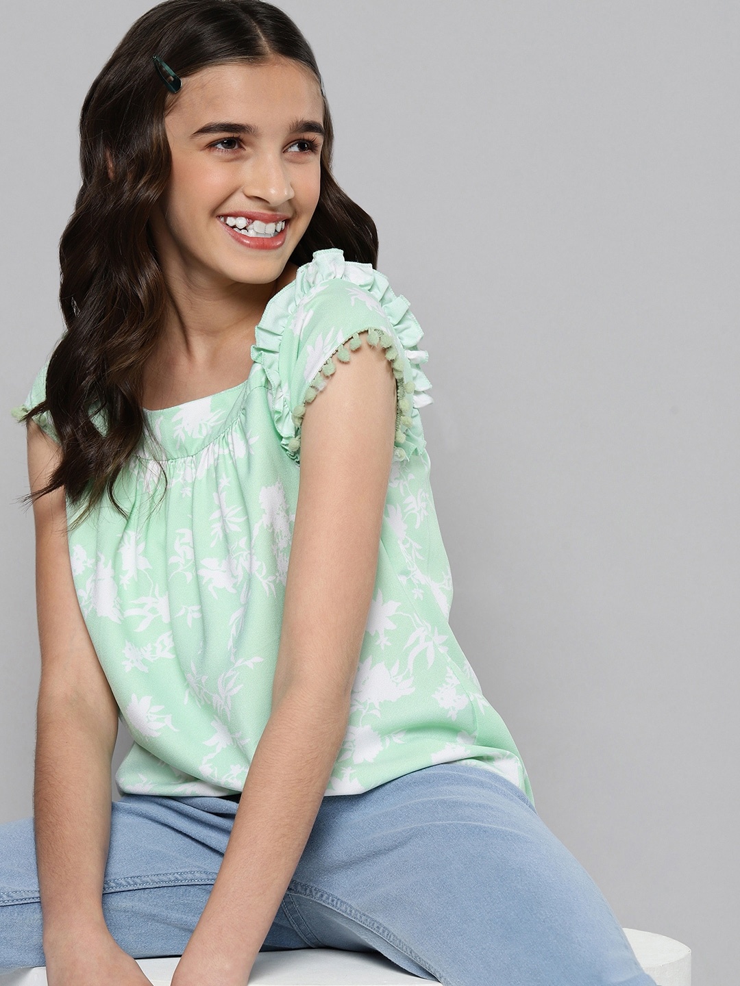 

M&H Juniors Girls Mint Green & White Floral Print Top