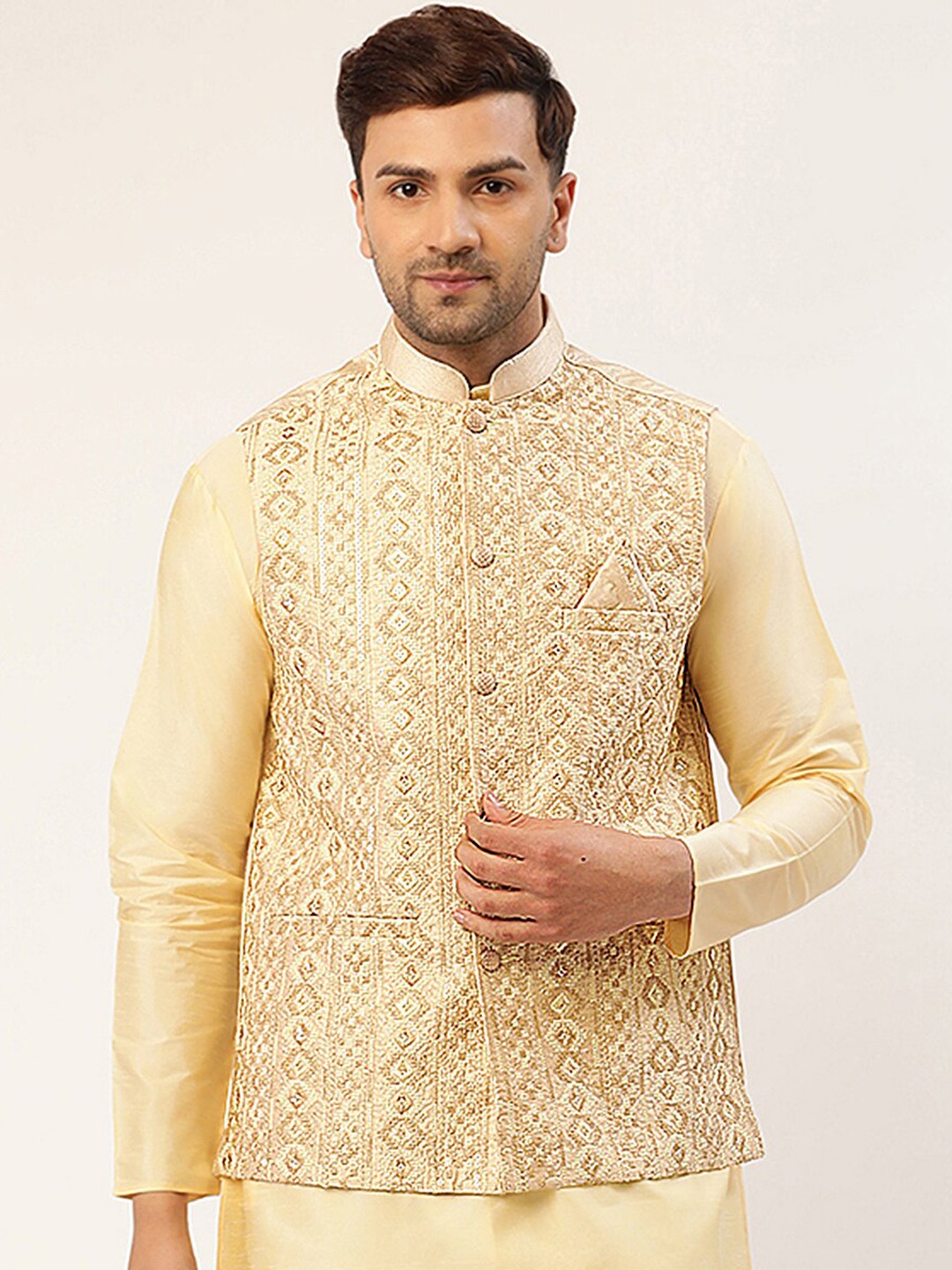 

Jompers Men Cream & Brown Embroidered Woven Waistcoat