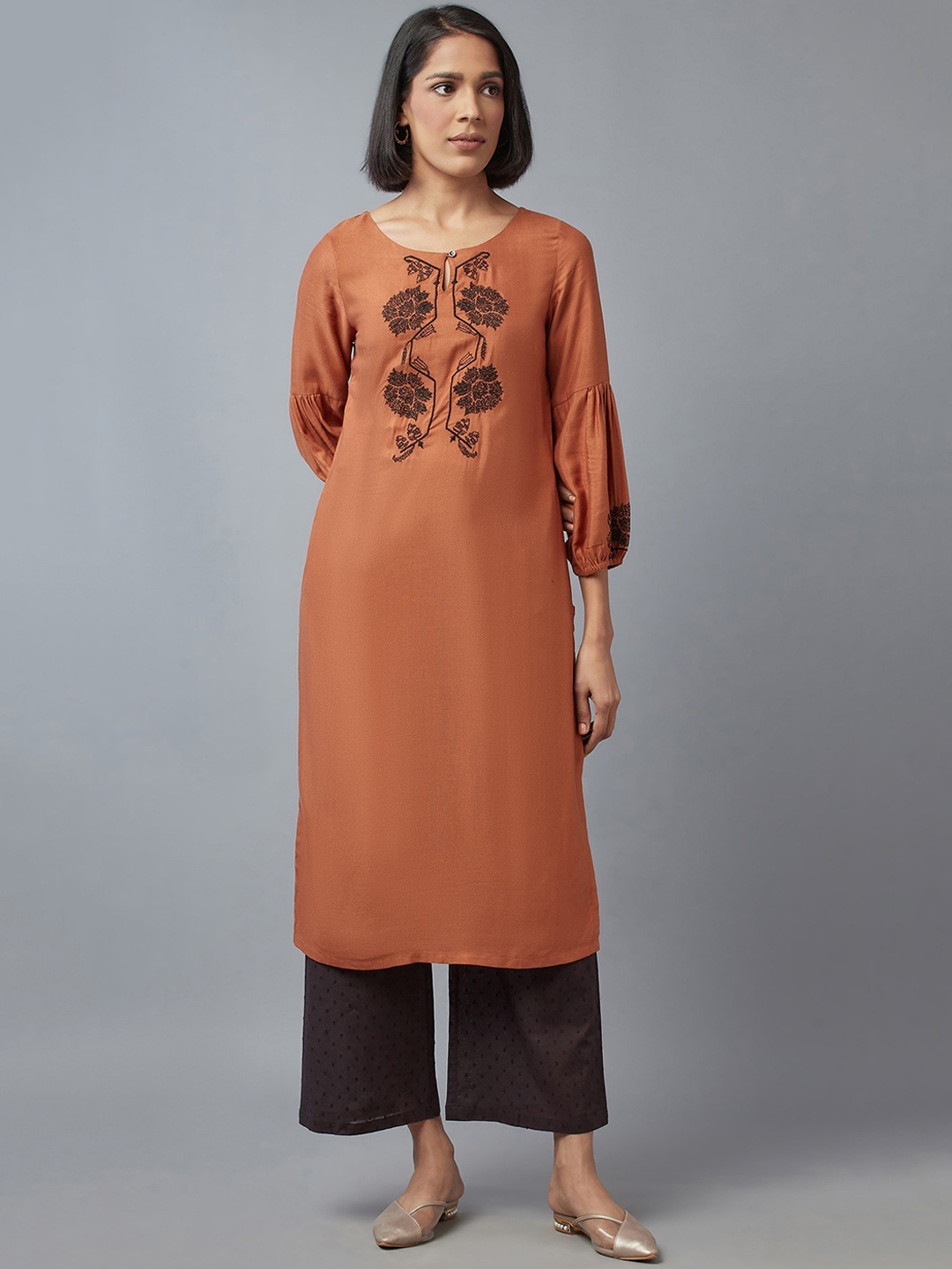 

W Women Brown Yoke Design Embroidered Kurta