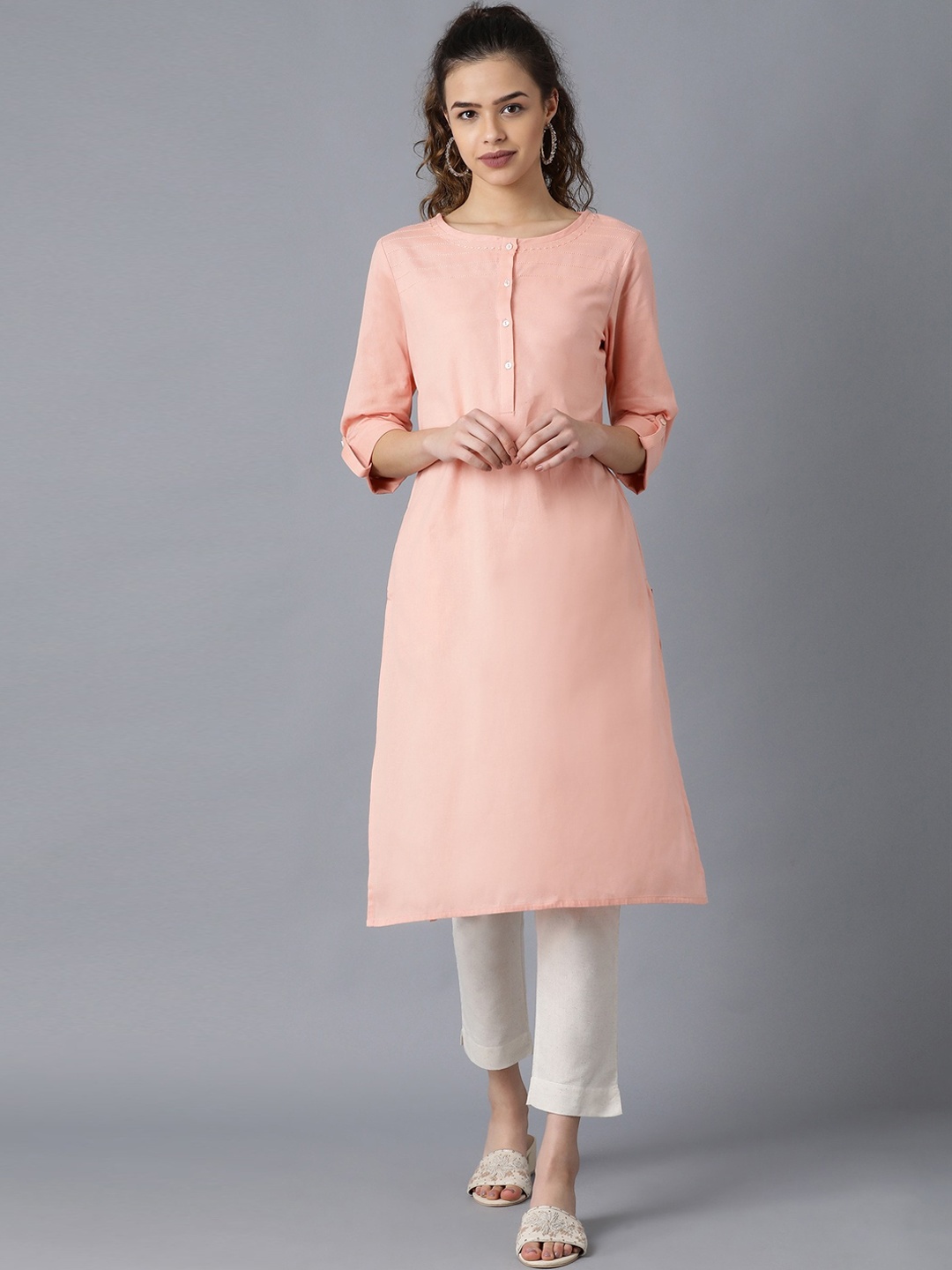 

W Women Pink Thread Work Kurta