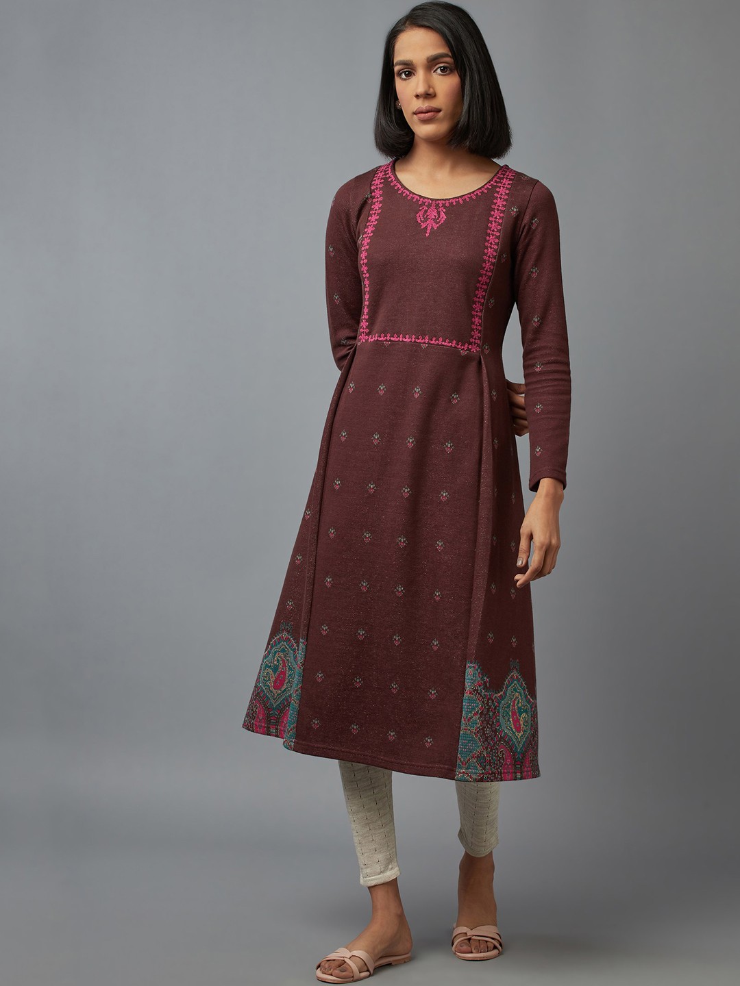 

W Women Brown & Pink Ethnic Motifs Jaccquard A-line Kurta