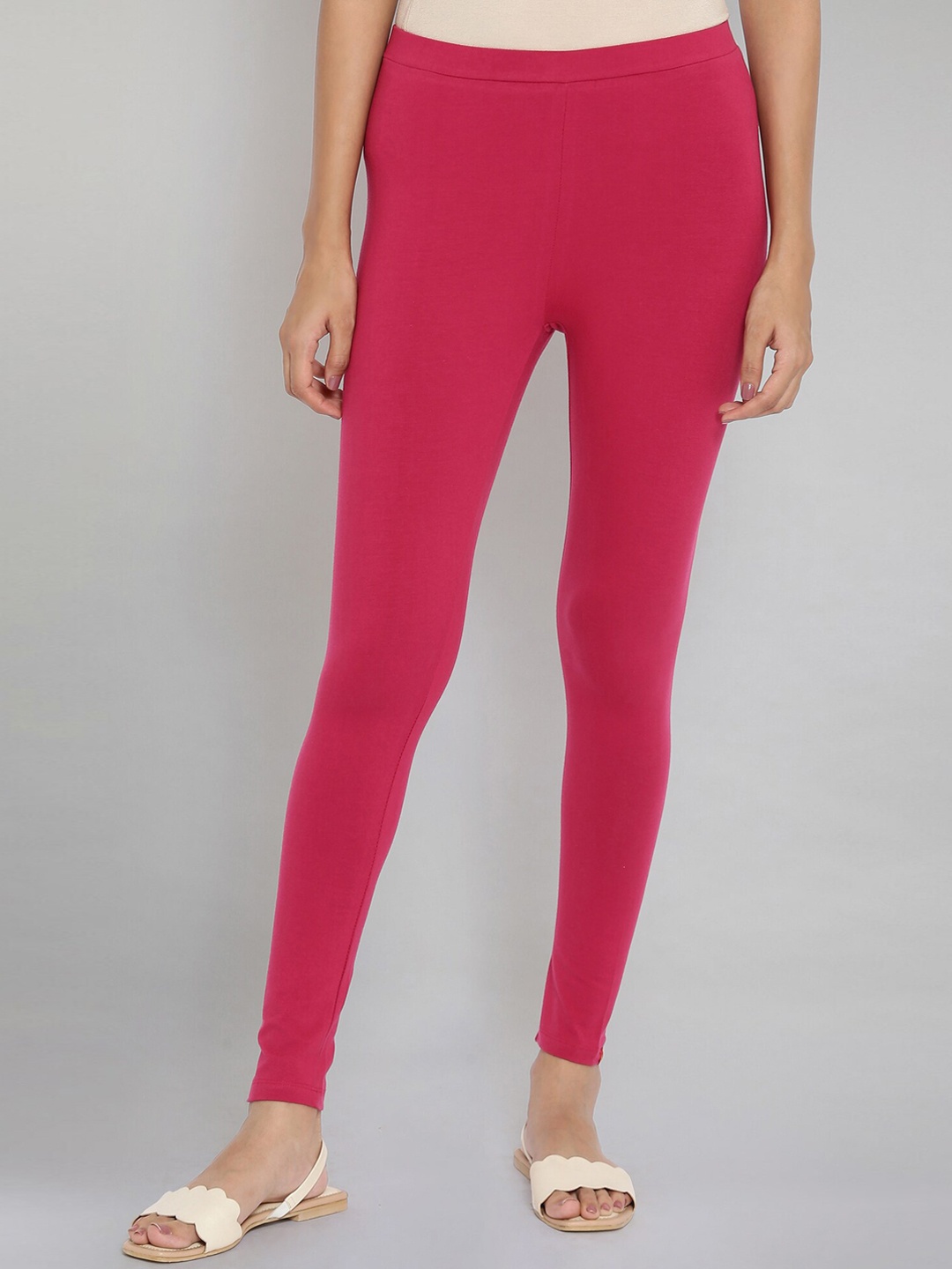 

W Women Pink Solid Cotton Jersey Lycra Tights