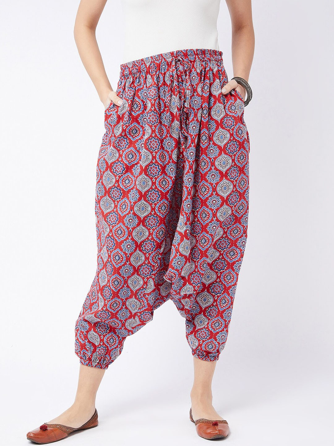 

InWeave Women Red & Blue Printed Harem Pant