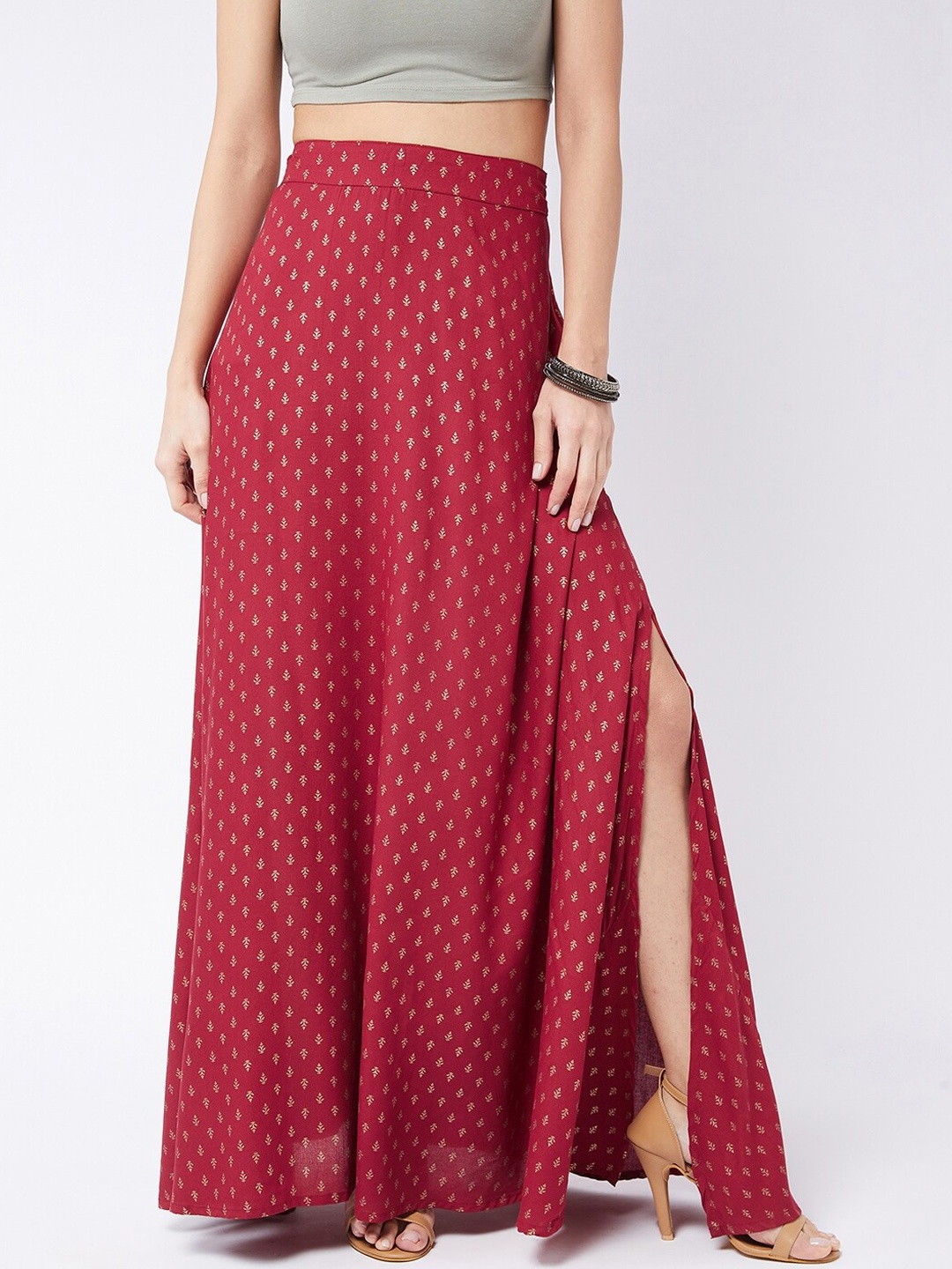 

InWeave Women Pink & Gold Toned Printed Flared Maxi Skirt