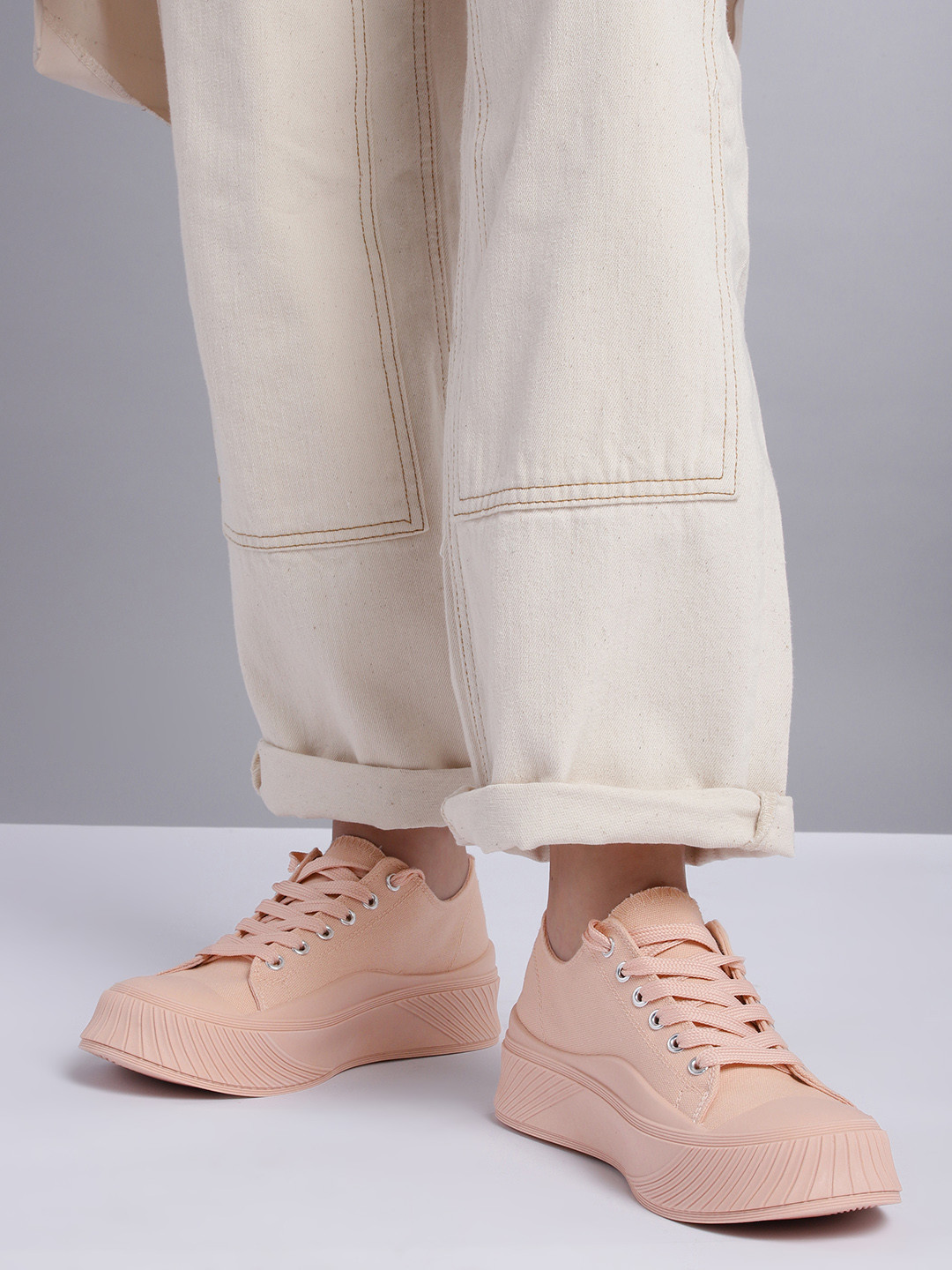 

Kook N Keech Women Pink Solid Sneakers