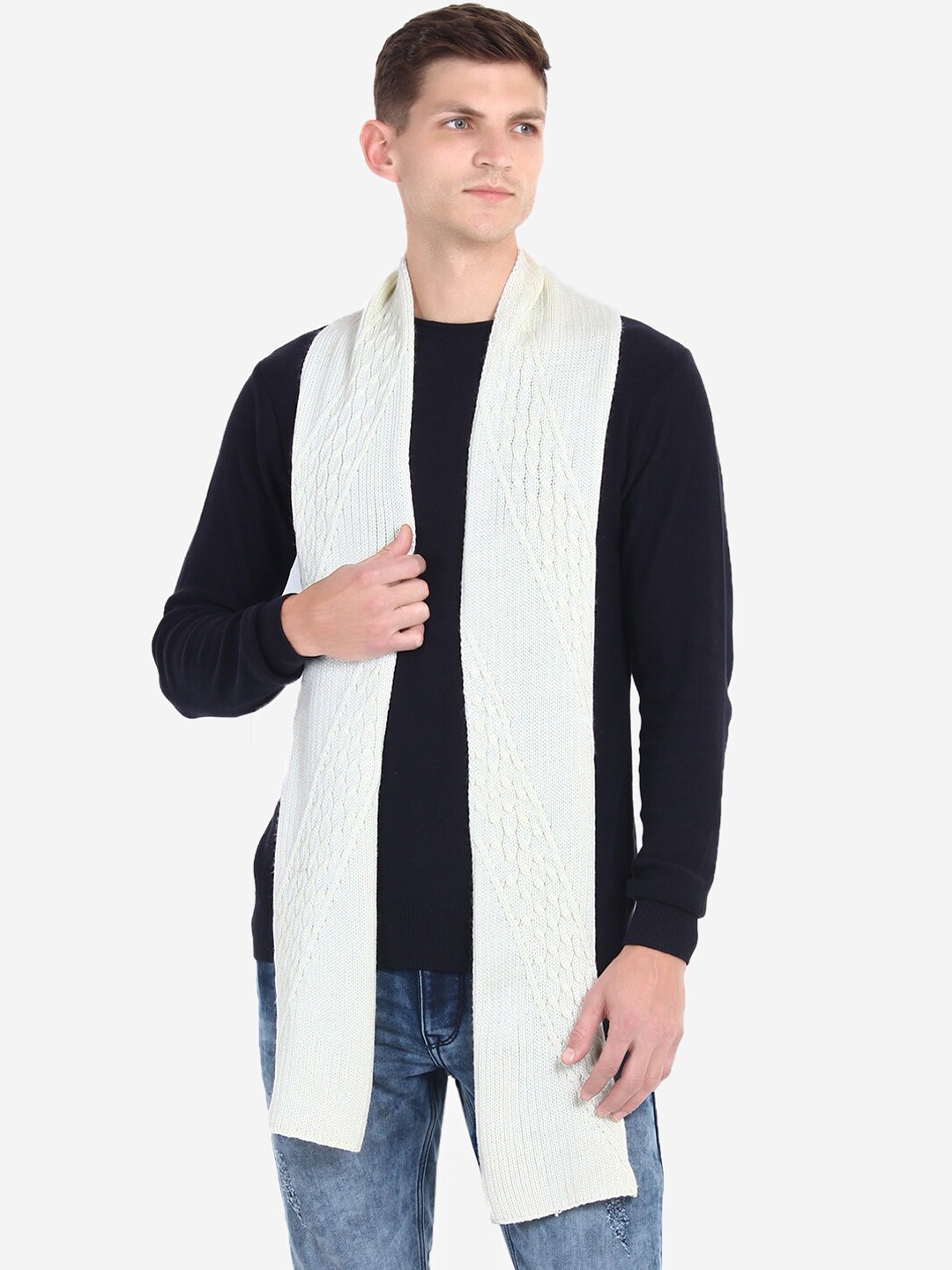 

JoE Hazel Men White Solid Muffler