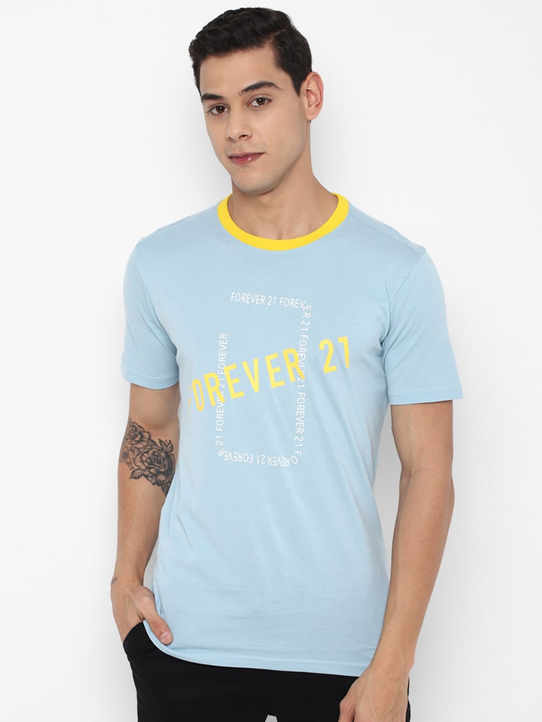 

FOREVER 21 Men Blue & Yellow Typography Printed Cotton T-shirt