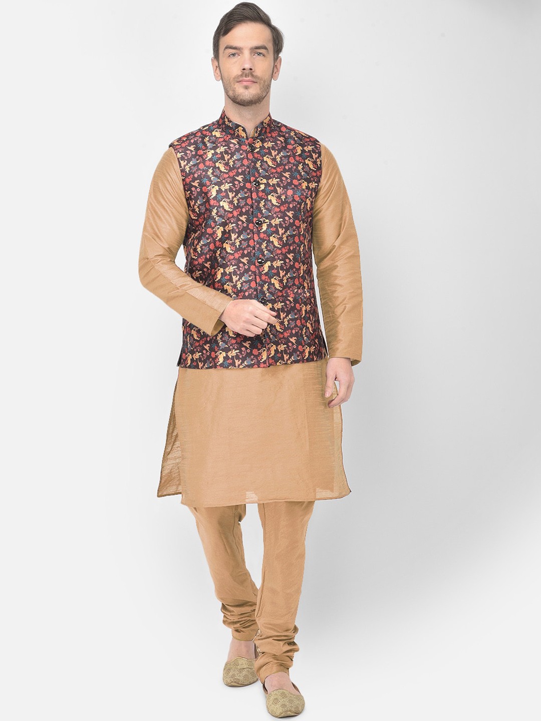 

SG LEMAN Men Gold-Toned Layered Raw Silk Kurta with Churidar