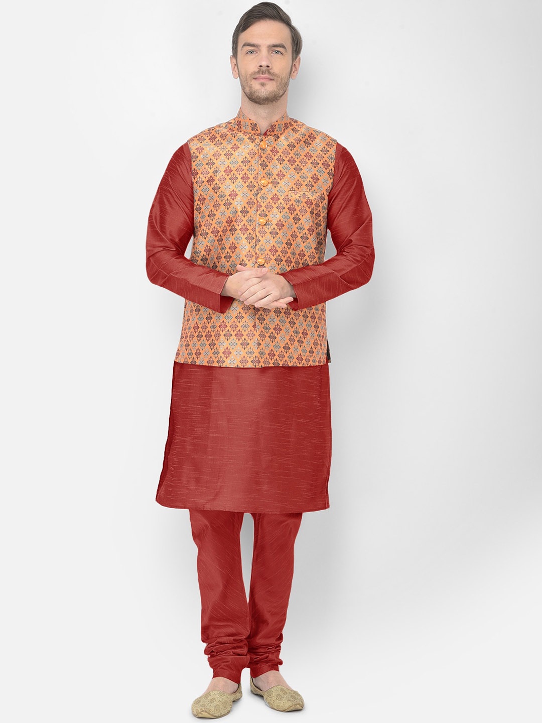 

SG LEMAN Men Maroon Raw Silk Kurta with Churidar & Nehru Jacket