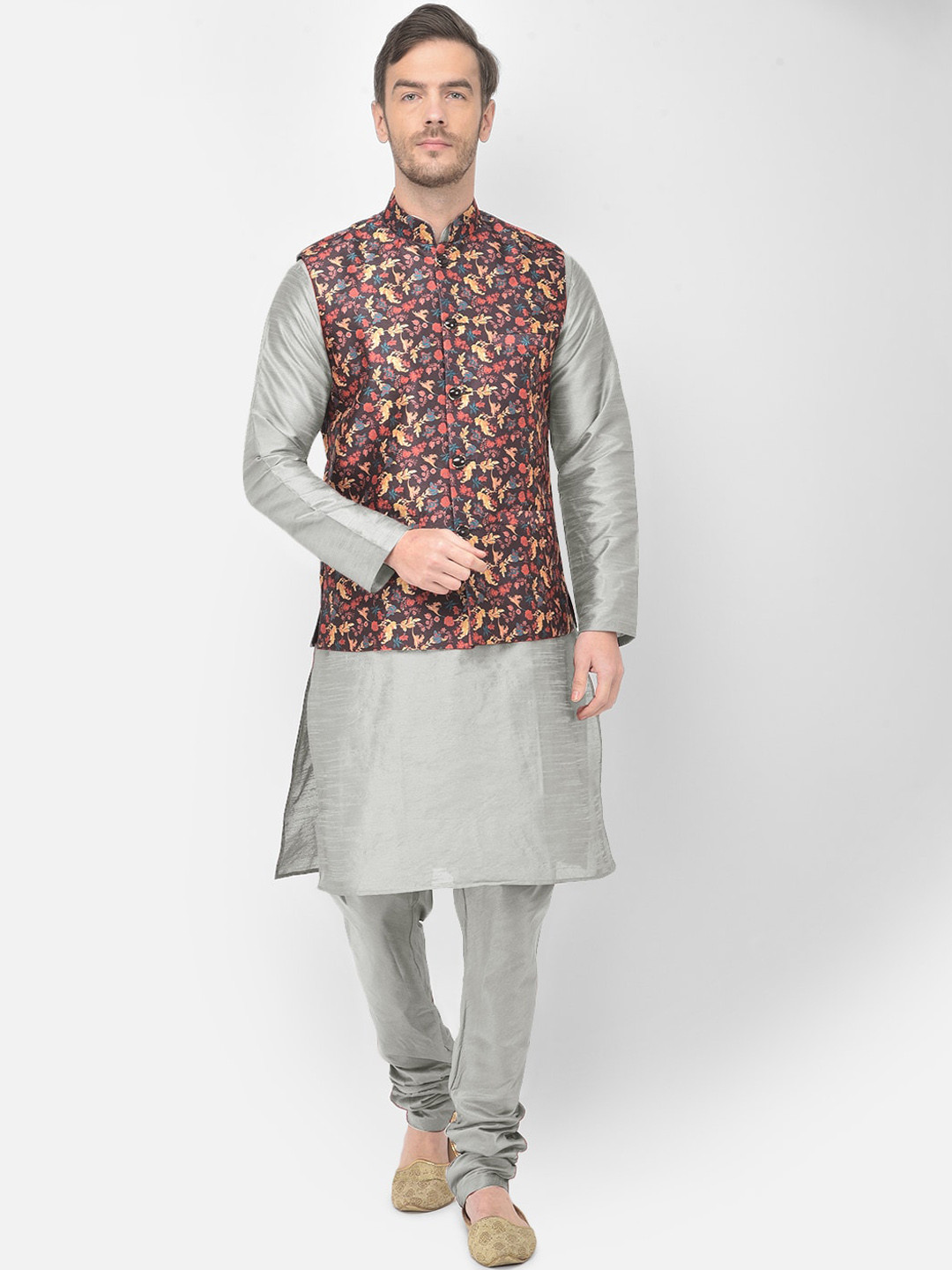 

SG LEMAN Men Silver-Toned & Brown Raw Silk Kurta with Churidar & Jacket