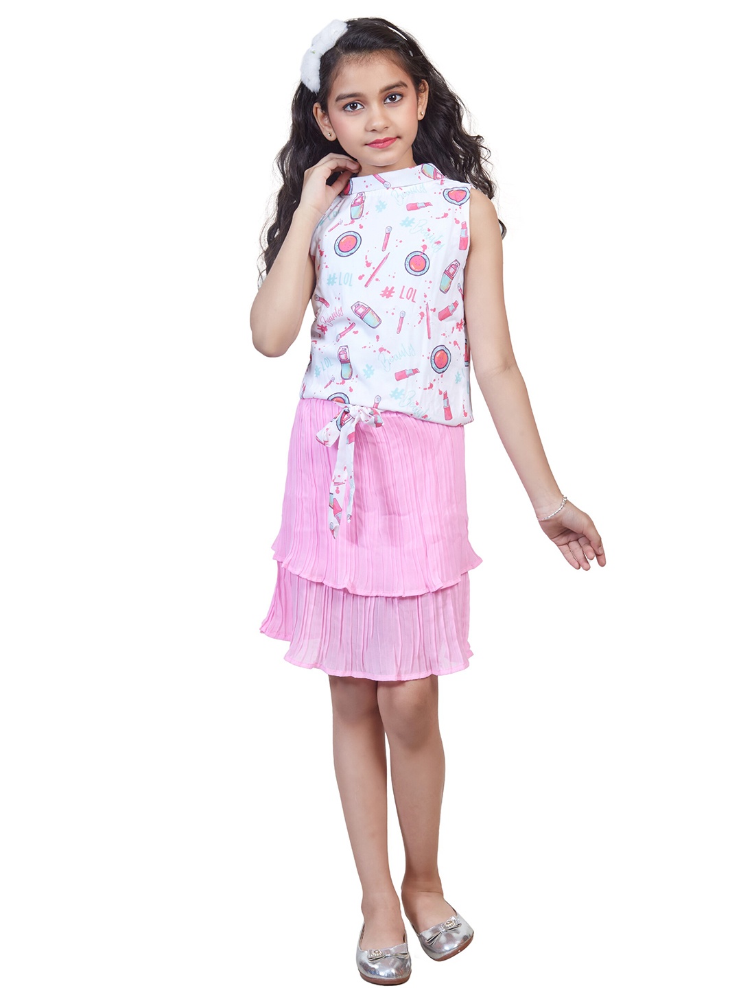 

Nottie Planet Girls White & Pink Floral Print Top With Flared Skirt Set