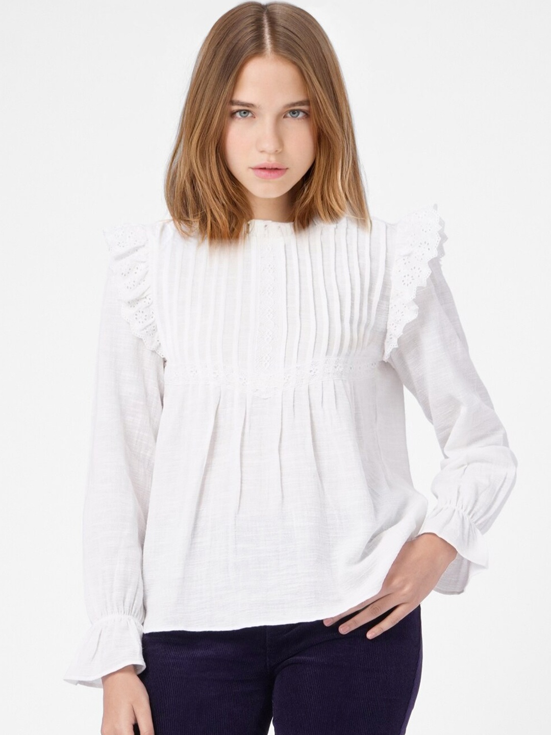

ONLY Women White Cotton Lace White Top