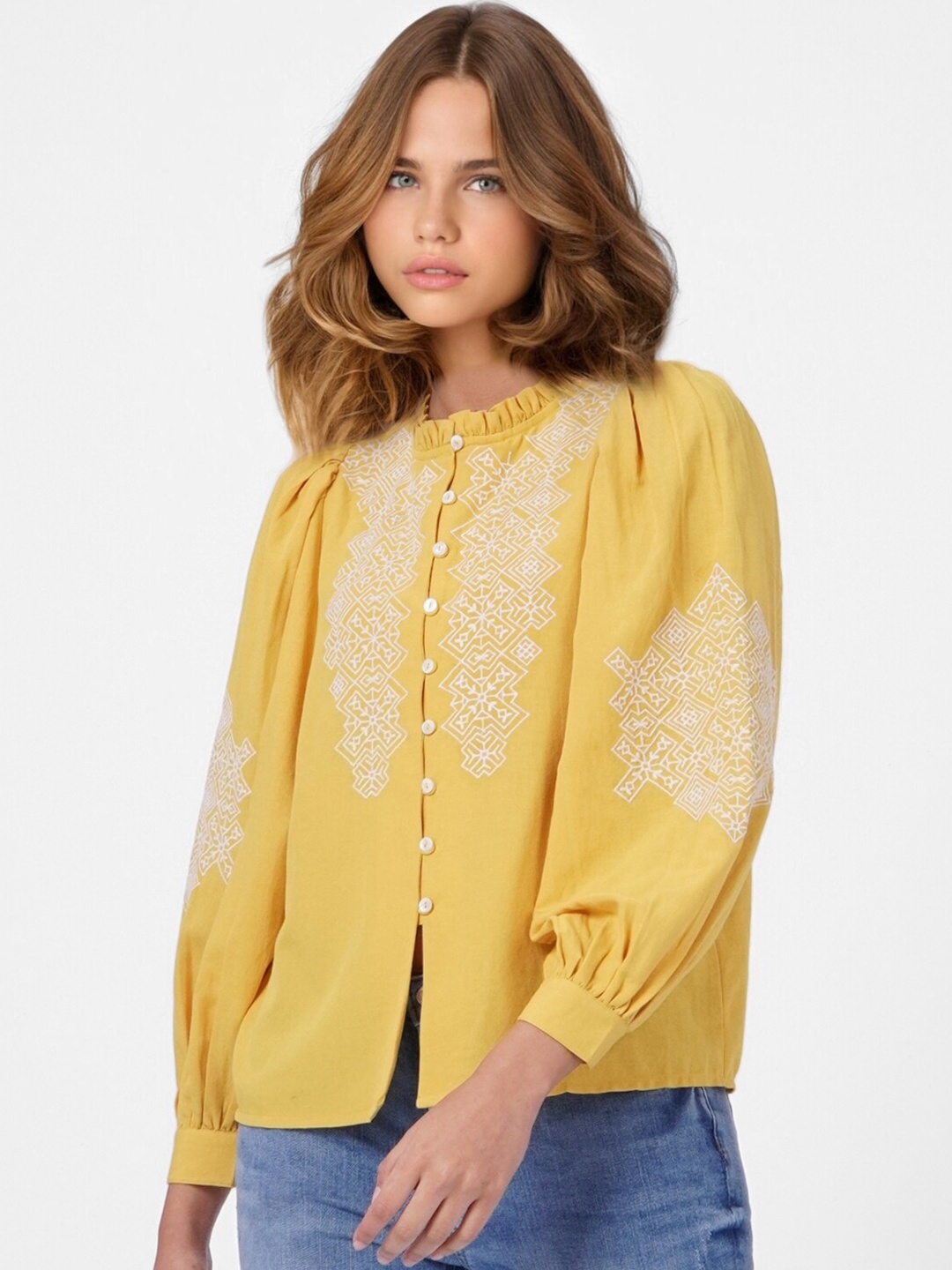 

ONLY Yellow & White Geometric Embroidered Shirt Style Top