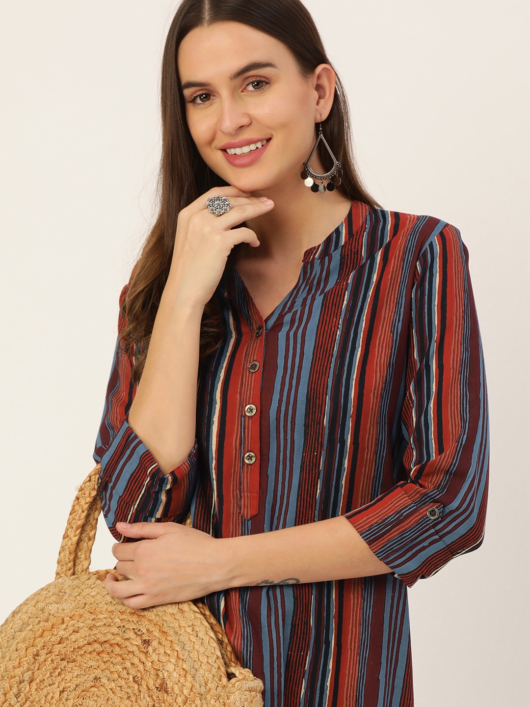 

AMUKTI Women Rust & Blue Striped Straight Kurta