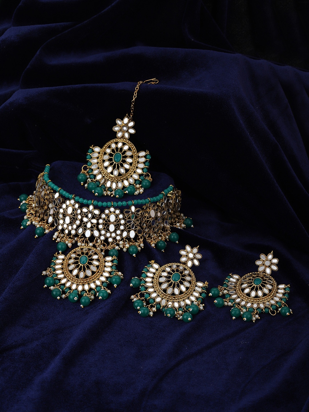 

KOLHA-BY CARLTON Green Gold-Plated Mirror Studded & Beaded Jewellery Set