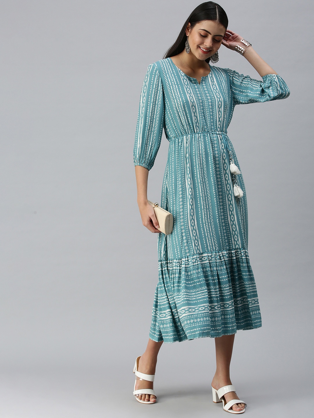

ETIQUETTE Women Blue & White Geometric Printed Ethnic A-Line Midi Dress