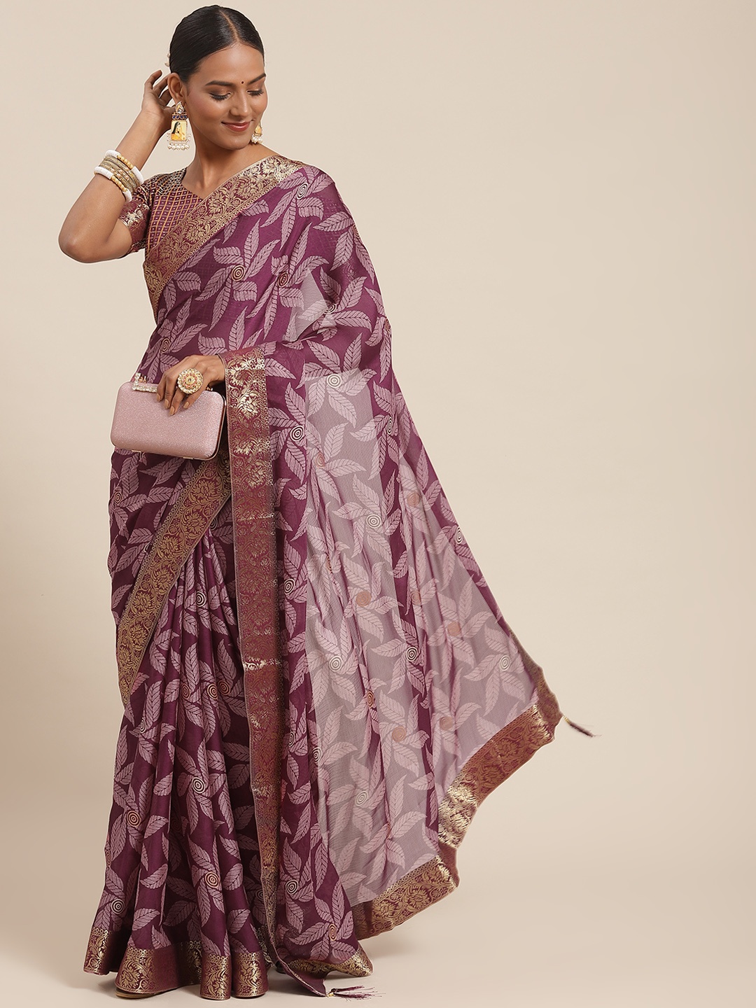 

Satrani Purple Floral Printed Chiffon Saree