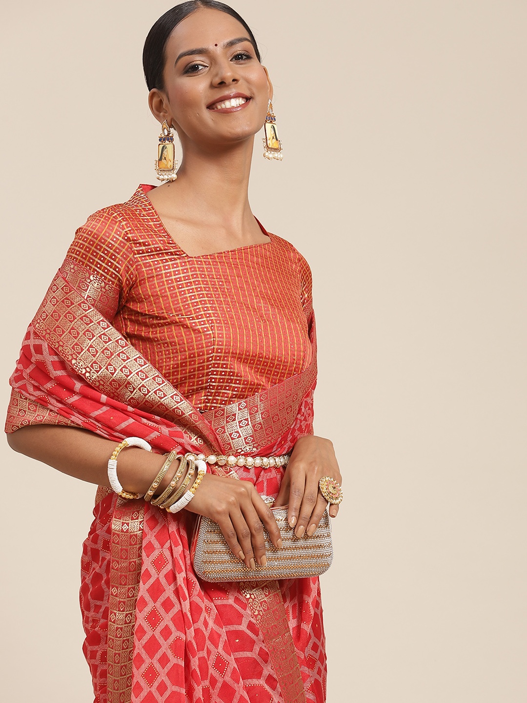 

Satrani Red Printed Chiffon Saree