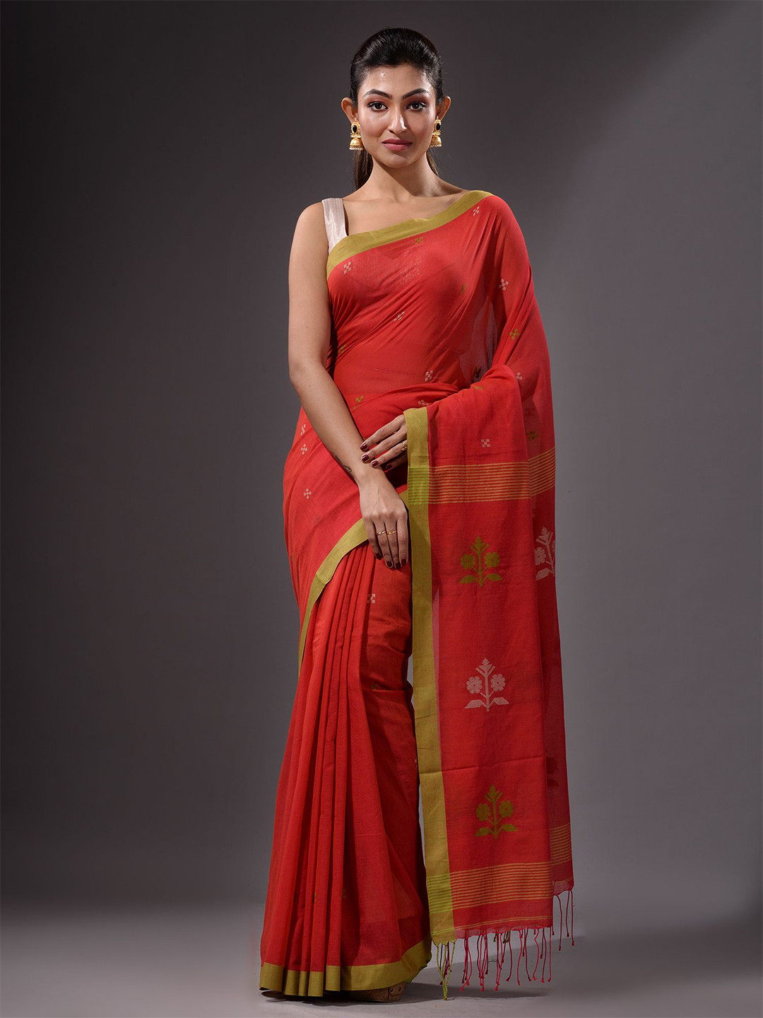 

Charukriti Red & Green Floral Zari Pure Cotton Saree