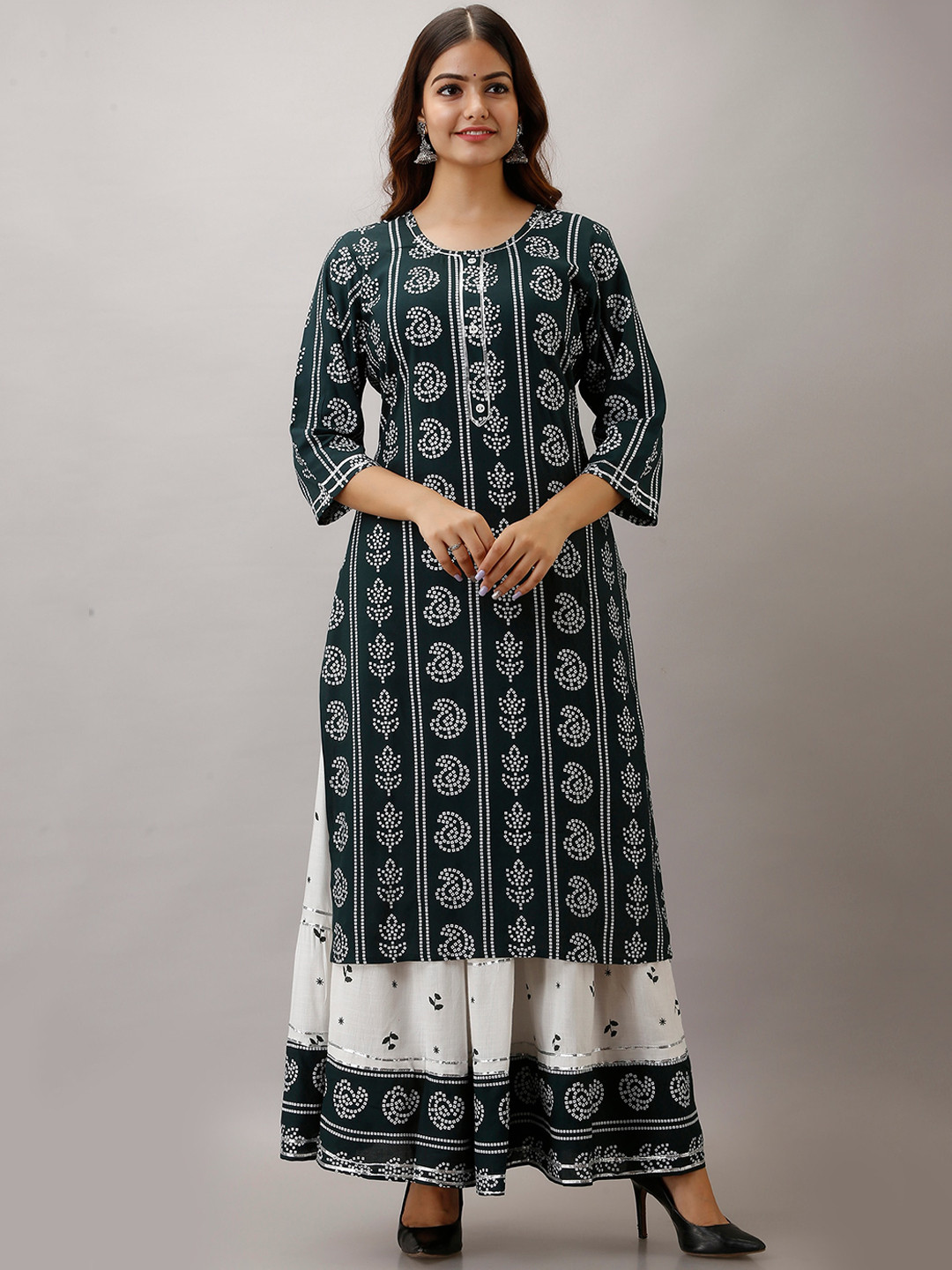 

KALINI Women Green Bandhani Printed Kurta with Skirt