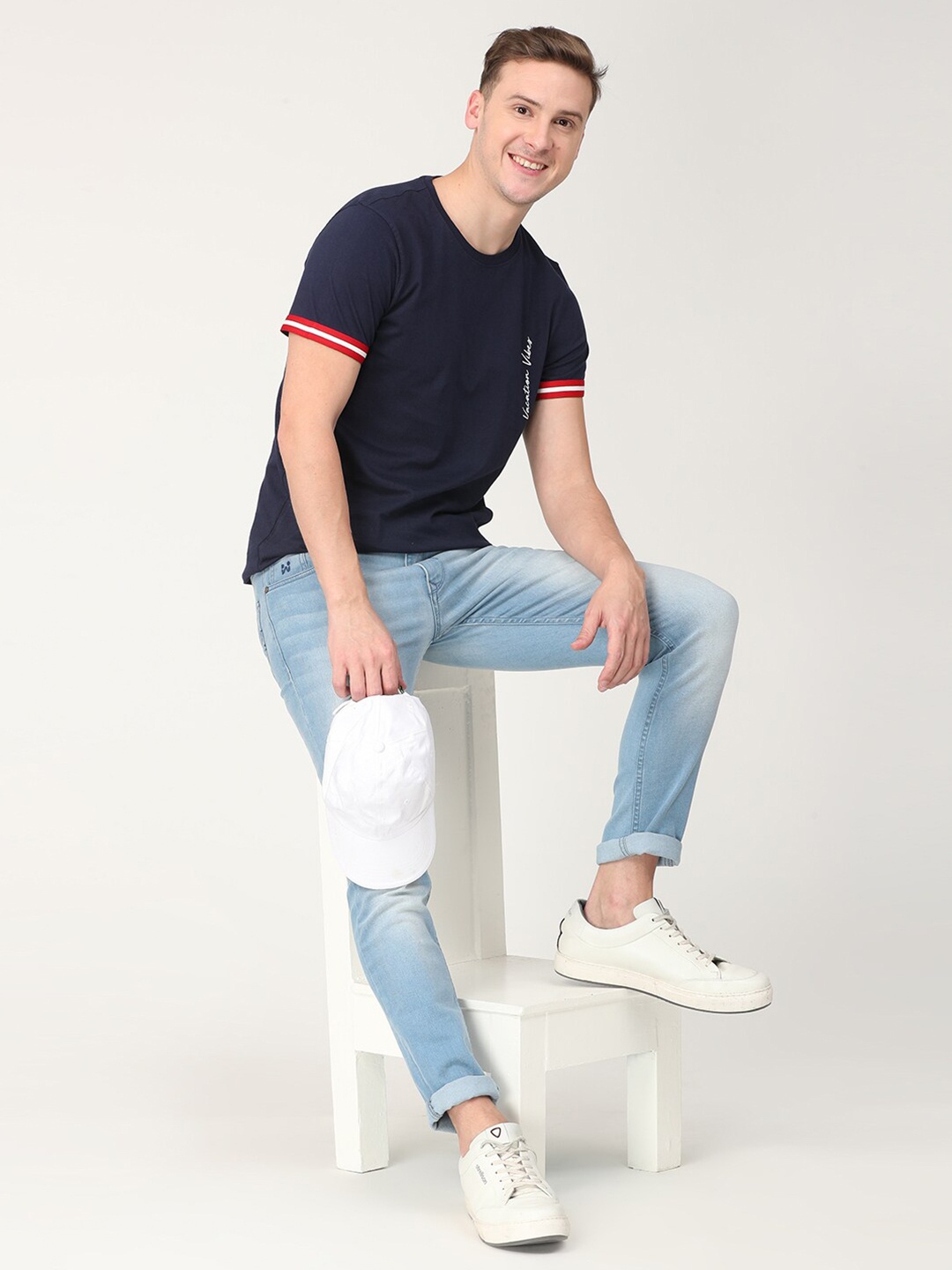

Mast & Harbour Men Navy Blue T-shirt