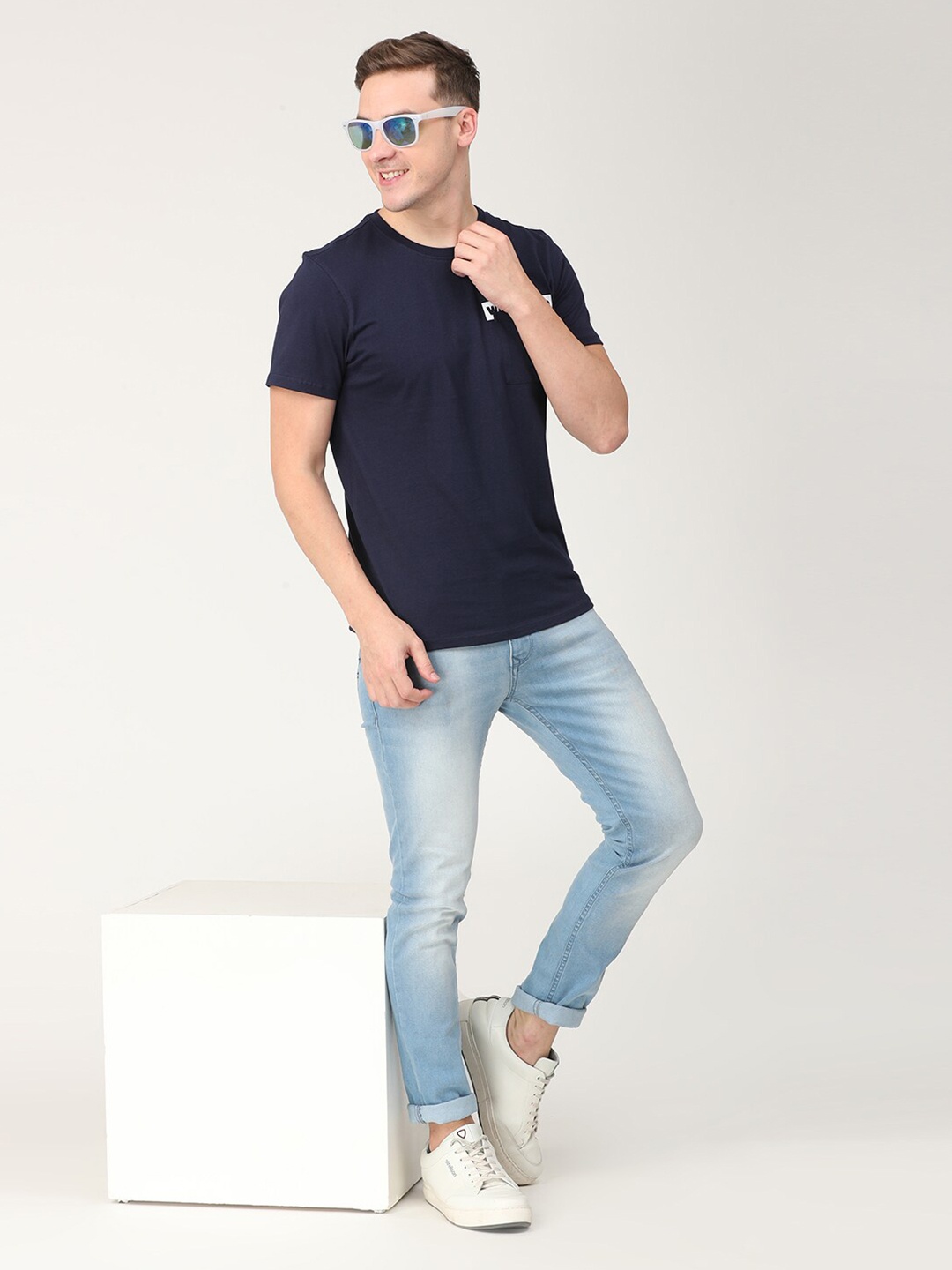 

Mast & Harbour Men Navy Blue Pockets Pure Cotton T-shirt