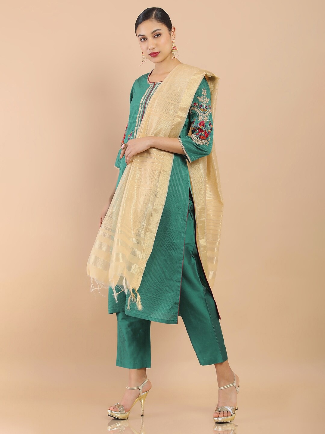 

Soch Women Teal Floral Embroidered Chanderi Kurta with Trousers & Dupatta, Green