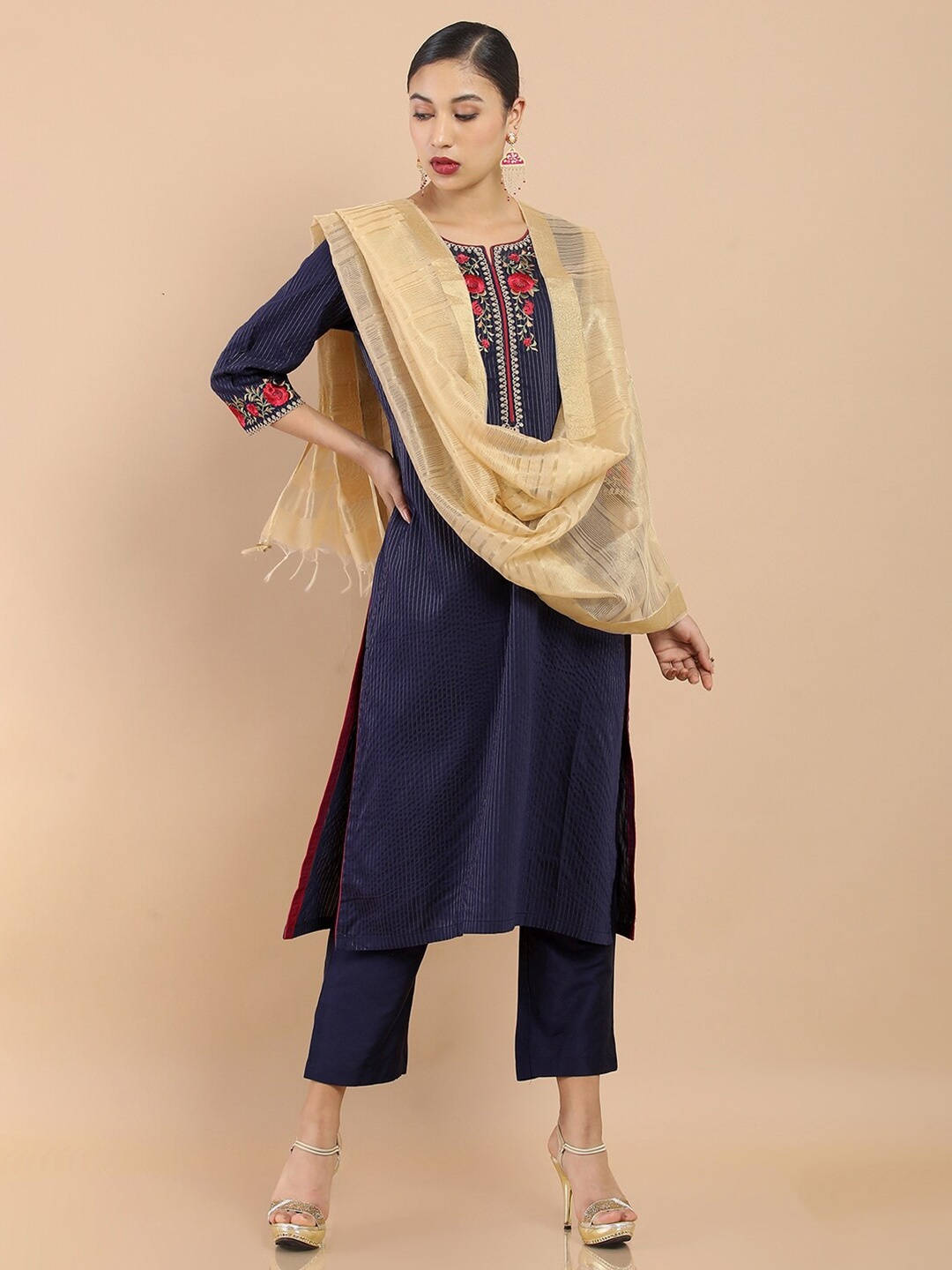 

Soch Women Blue Floral Chanderi Kurta With Trousers & Dupatta
