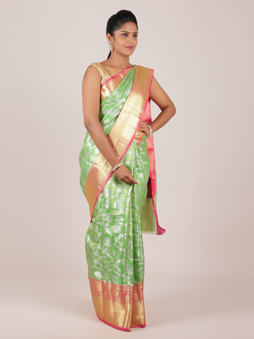 

Pothys Green & Gold-Toned Ethnic Motifs Zari Saree