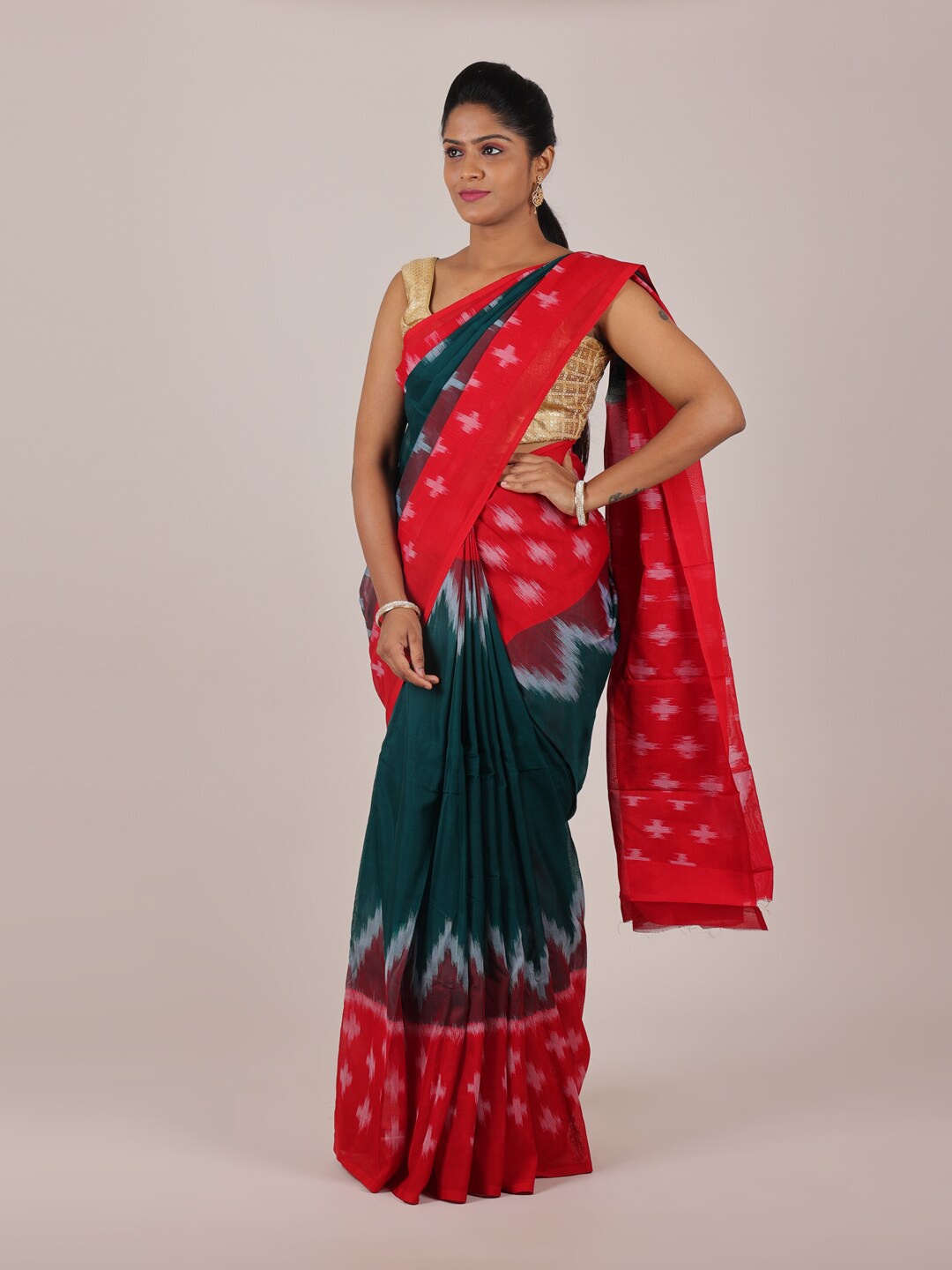 

Pothys Green & Red Printed Cotton Blend Saree