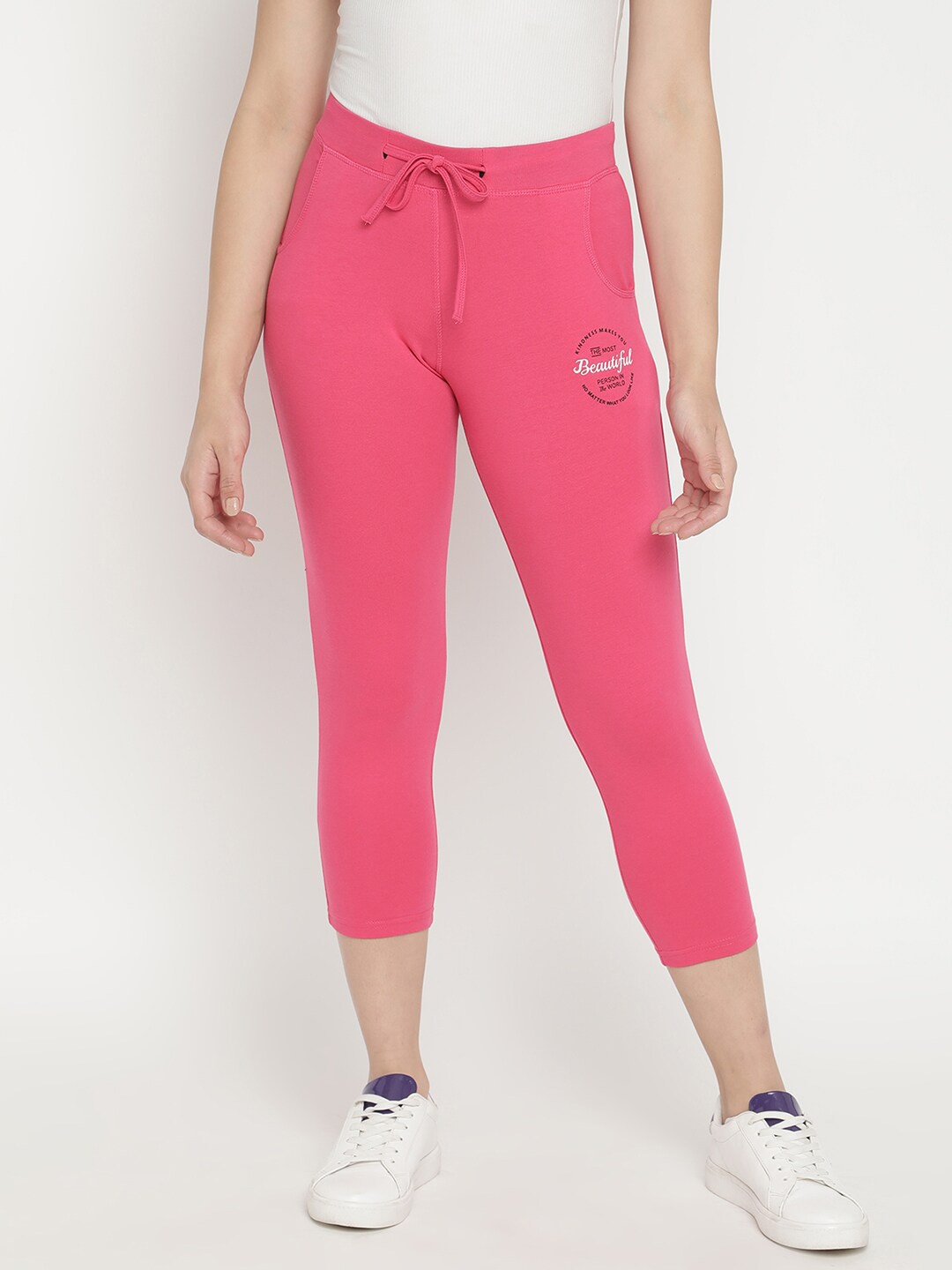 

V2 Value & Variety Women Magenta Cotton Capris
