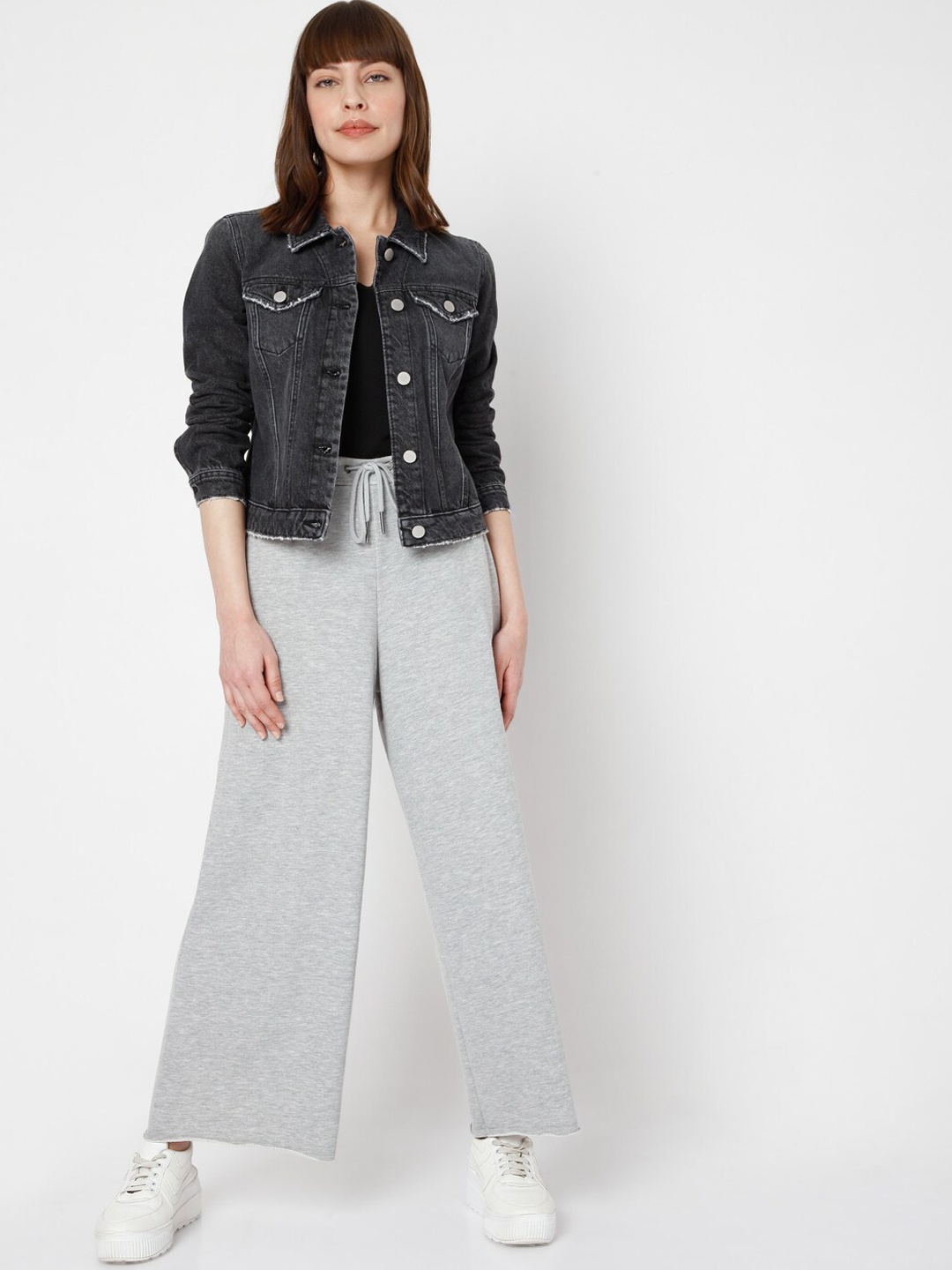 

Vero Moda Women Black Crop Denim Jacket