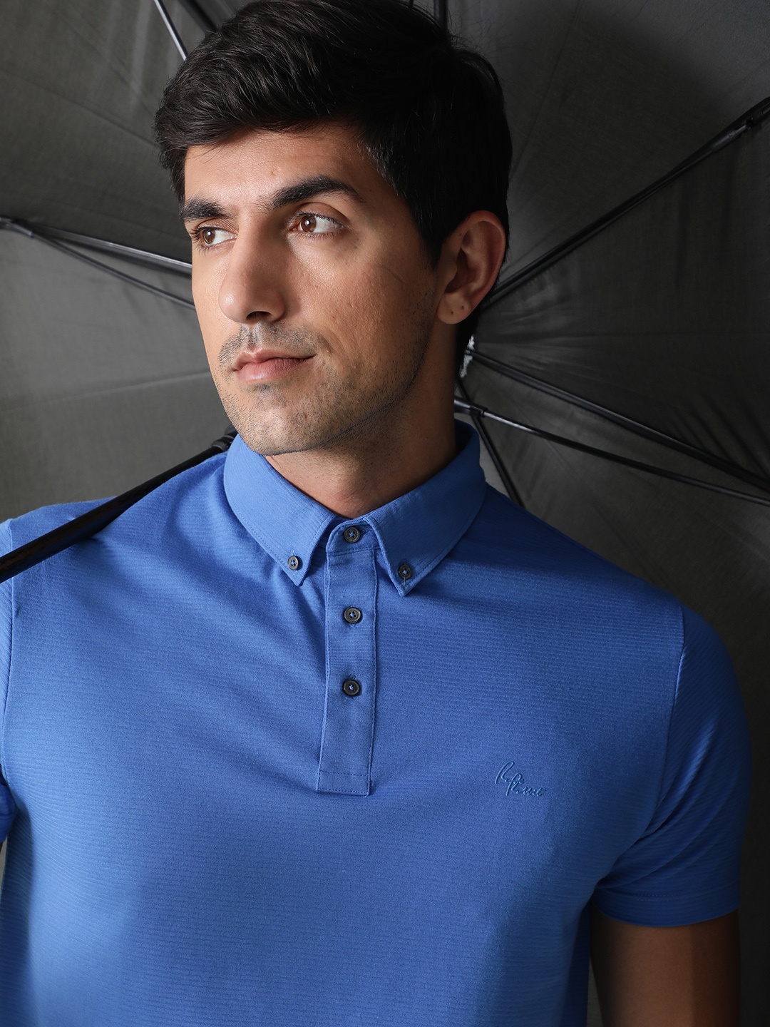 

RARE RABBIT Men Rings-4 Slim Fit Solid Polo Collar T-Shirt, Blue