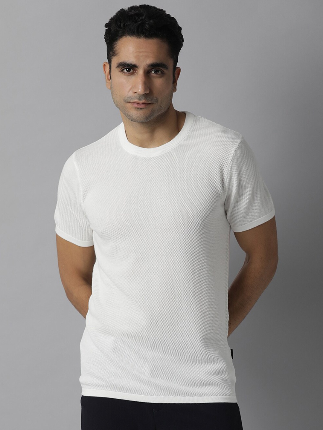 

RARE RABBIT Men Conical 2 Pure Cotton Slim Fit T-Shirt, Off white