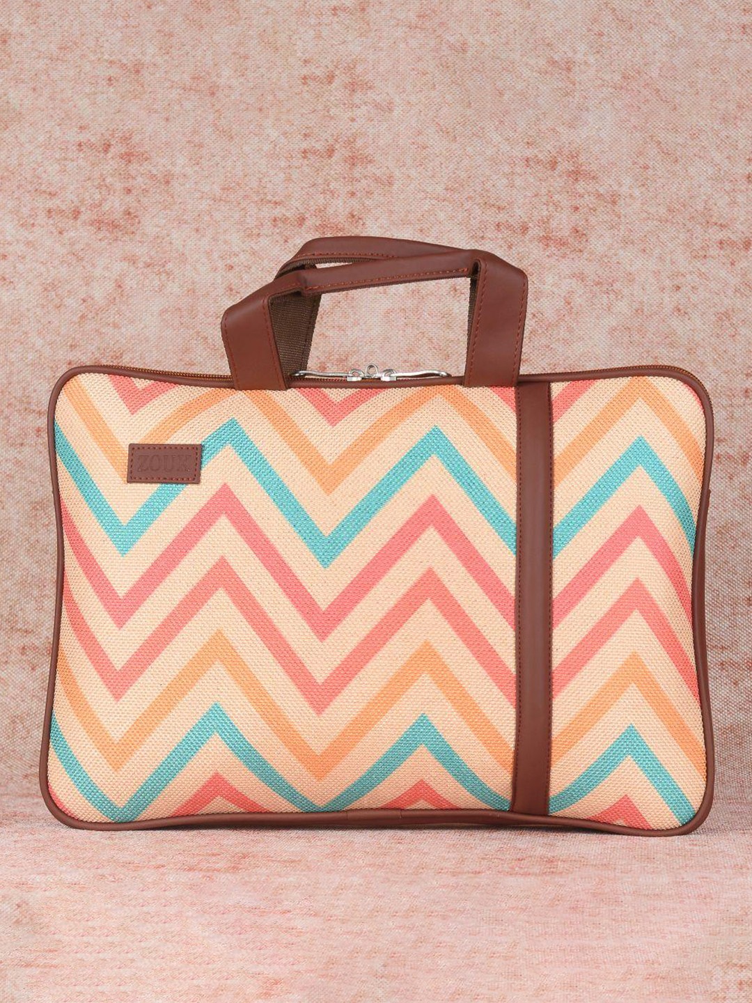

ZOUK Women Pink & Brown Printed Laptop Sleeve