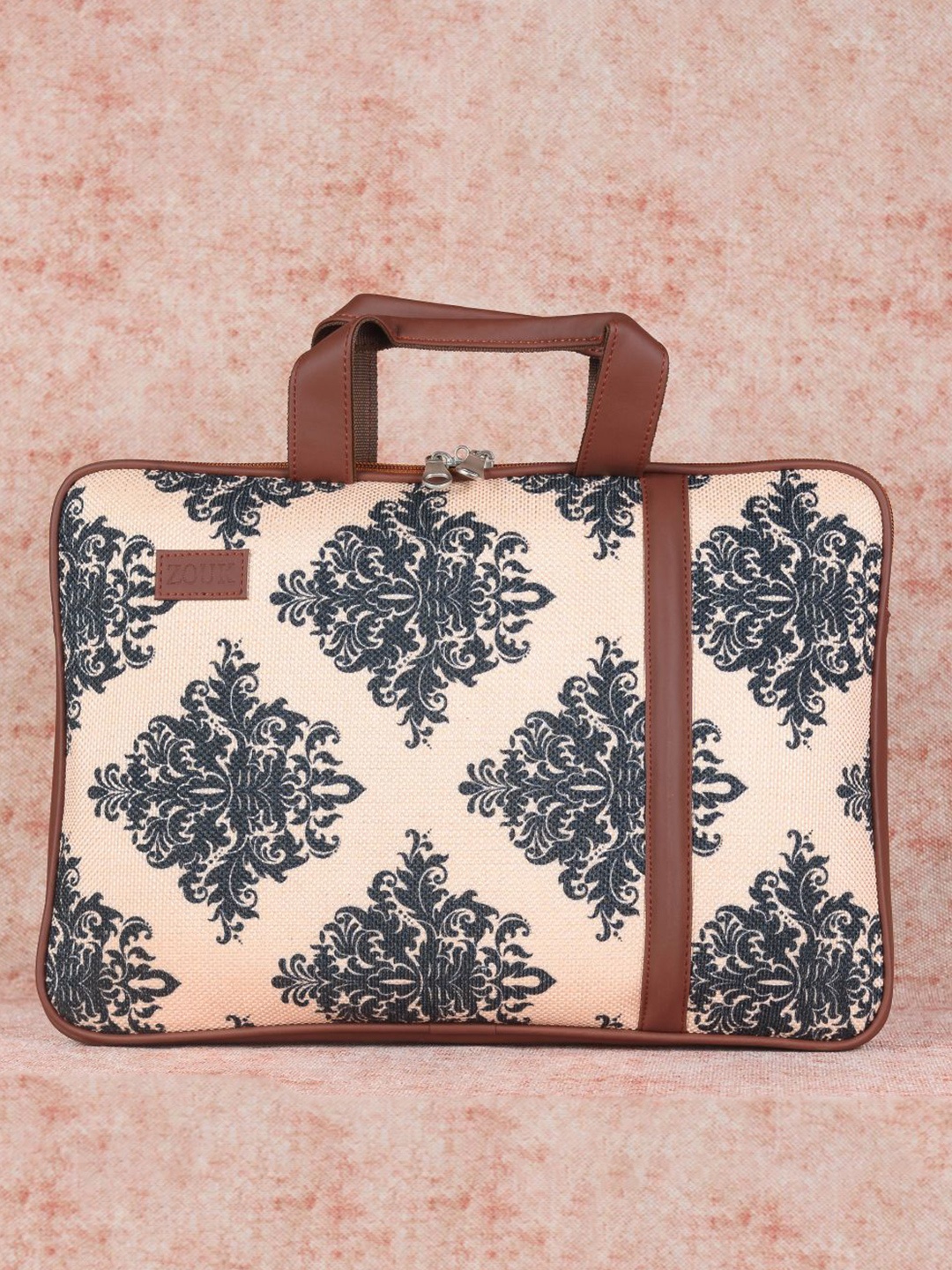 

ZOUK Women Beige & Charcoal Printed Laptop Sleeve