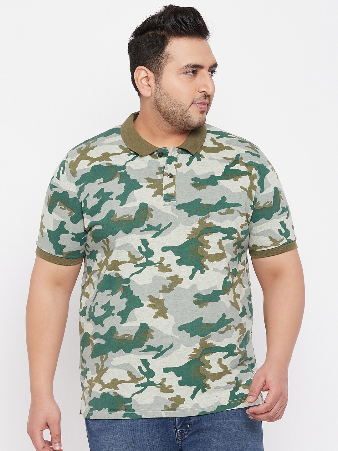 

AUSTIVO Men Green Plus Size Floral Printed Polo Collar T-shirt