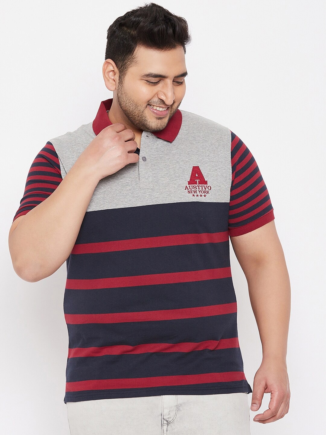 

AUSTIVO Men Navy Blue & Red Striped Regular Fit T-shirt