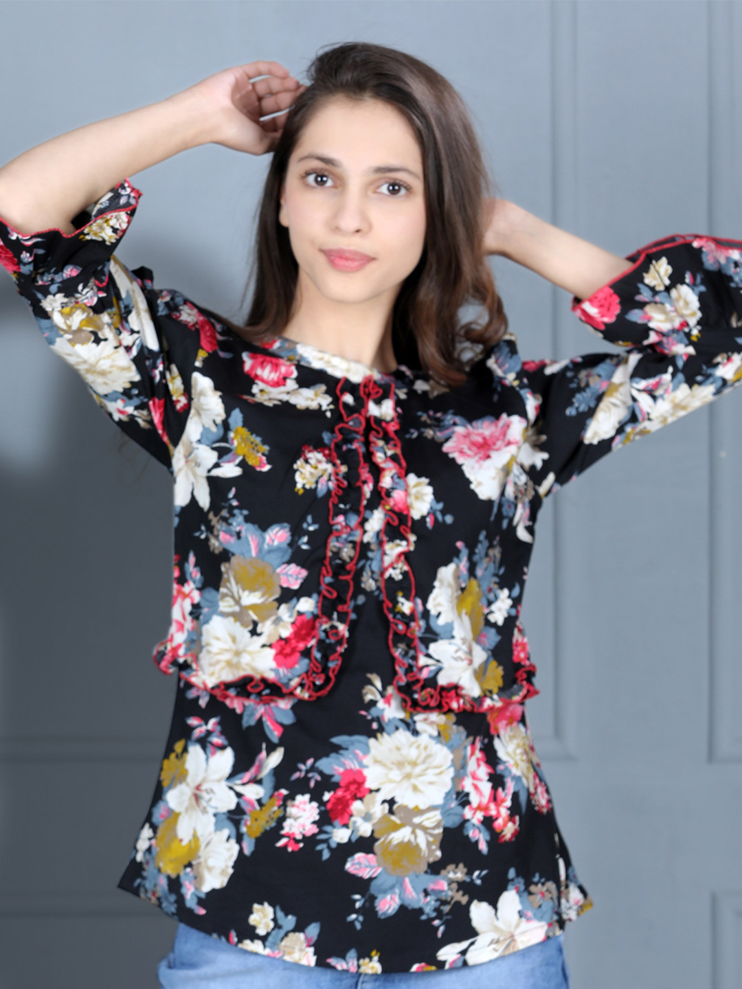 

Cutiekins Black & White Floral Print Ruffles Crepe Top