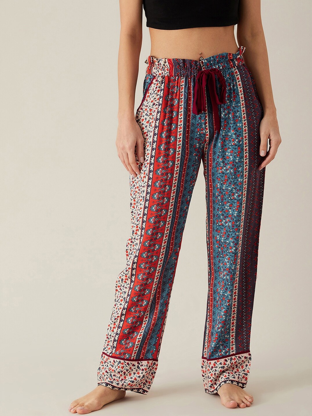 

The Kaftan Company Women Blue & Red Printed Lounge Pants