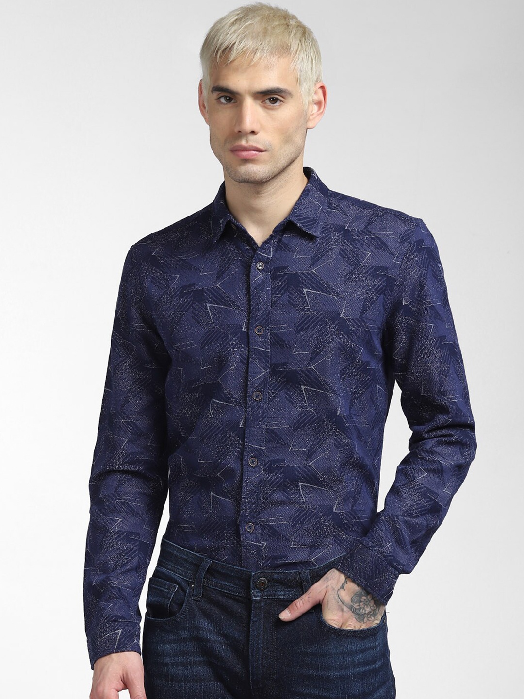 

Jack & Jones Men Navy Blue Slim Fit Floral Printed Casual Shirt