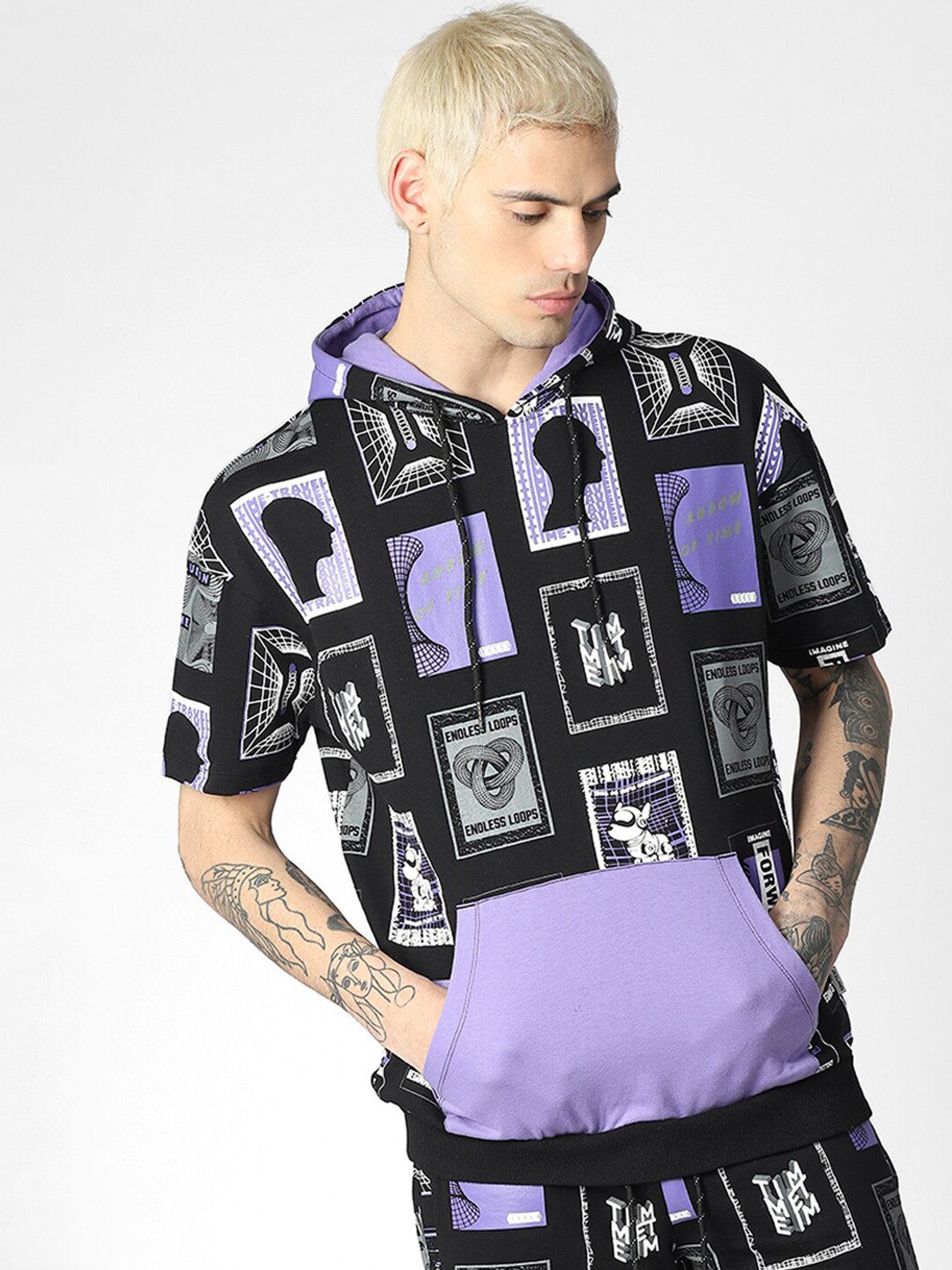 

Jack & Jones Men Black & Purple Graphic Printed Cotton Hooded Sweatshirt