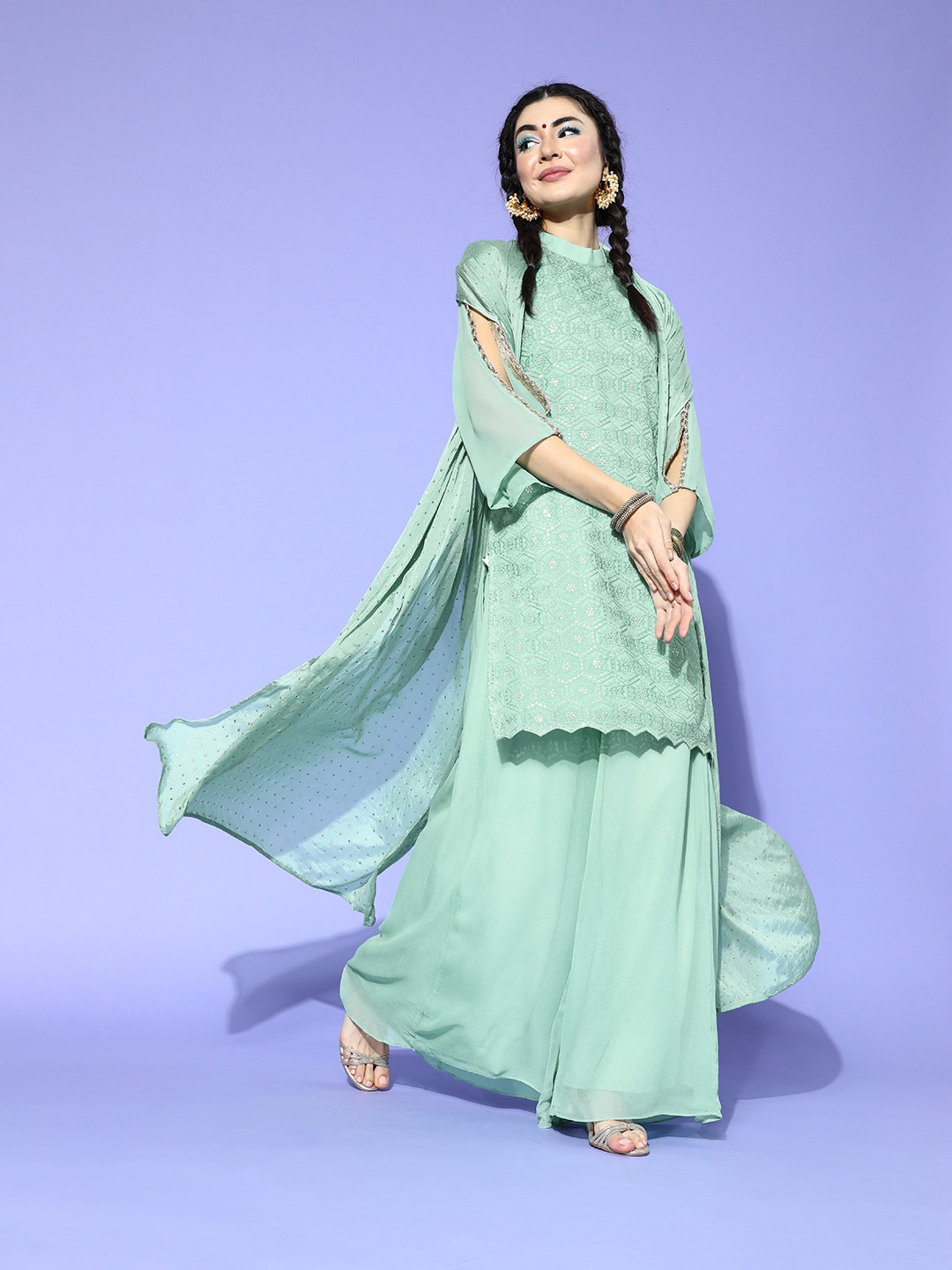 

Saadgi Enchanting Sea Green Silk Georgette Scalloped Edge Dress Material