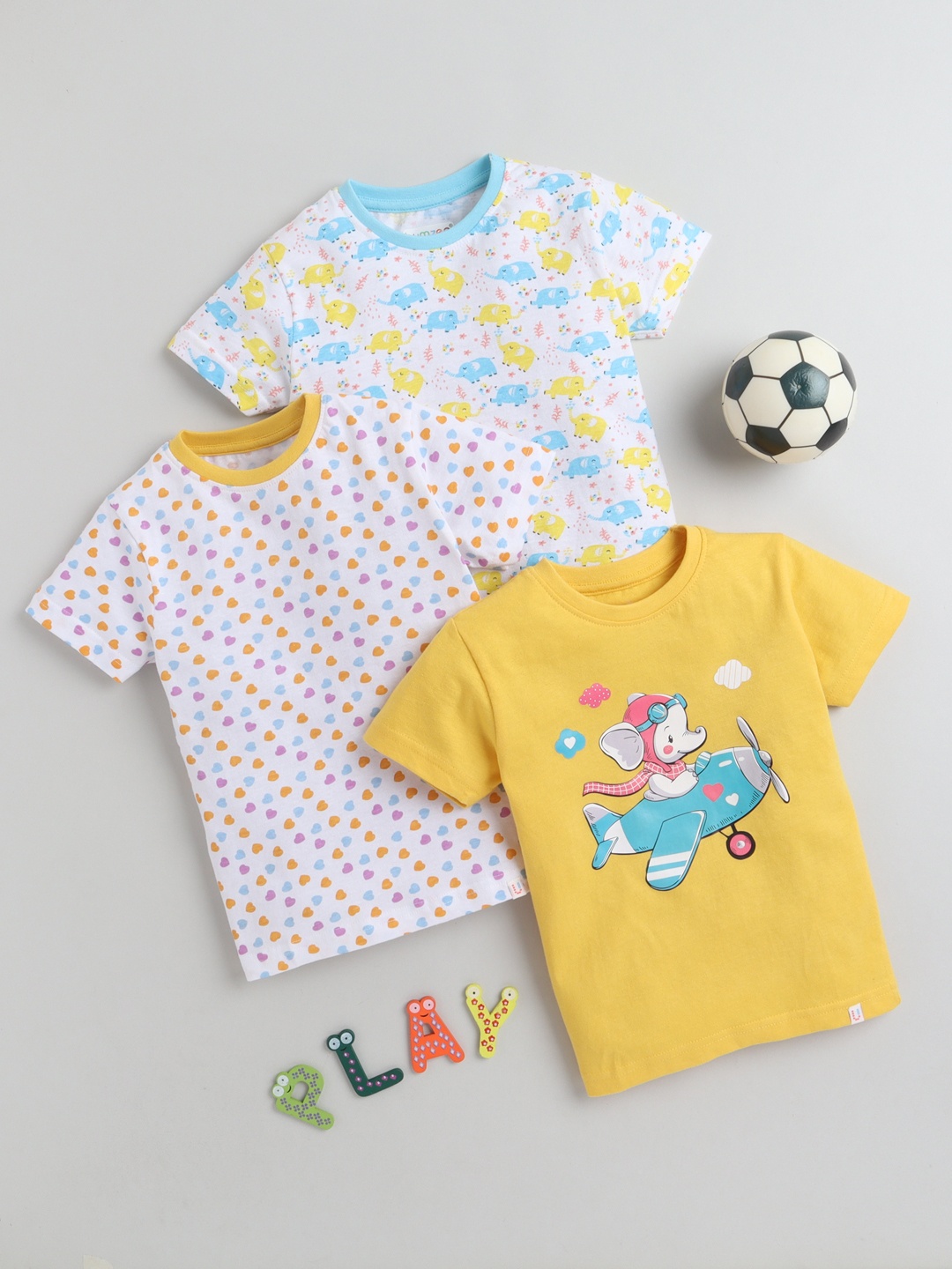 

BUMZEE Kids Yellow 3 Printed Pockets T-shirt