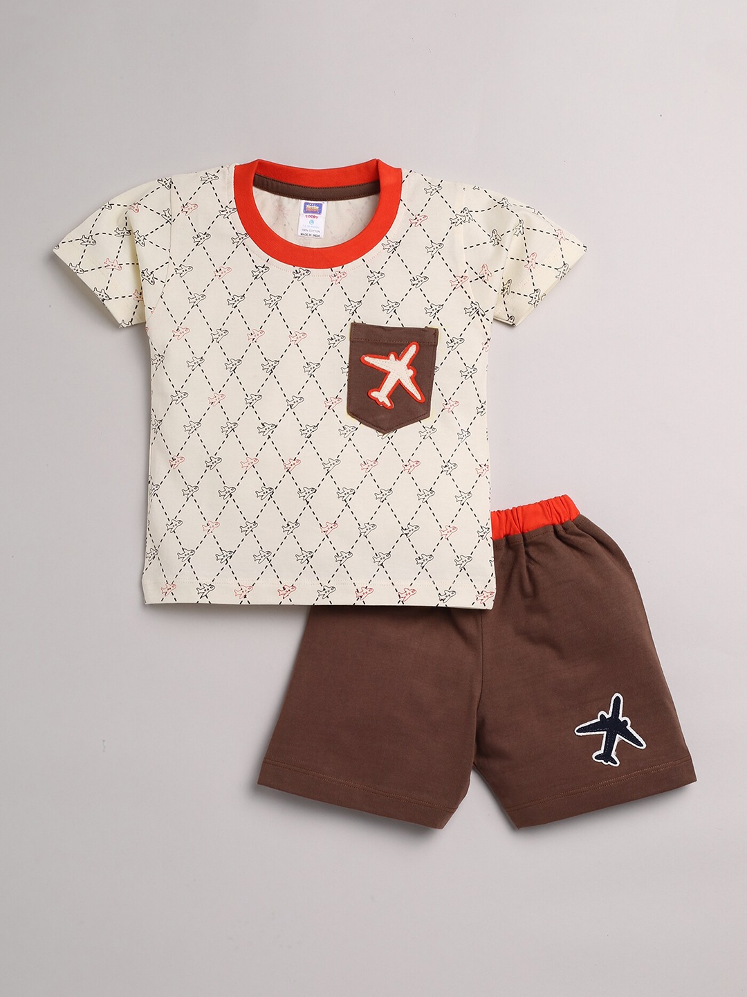 

Nottie Planet Boys Beige & Brown Printed Pure Cotton T-Shirt & Shorts