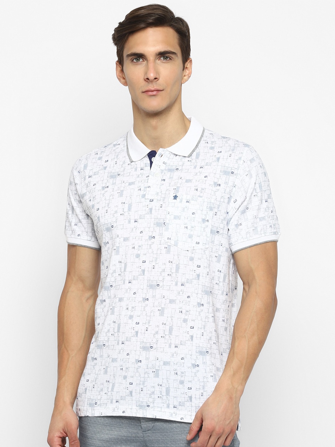

Turtle Men White Printed Polo Collar Pockets Slim Fit T-shirt